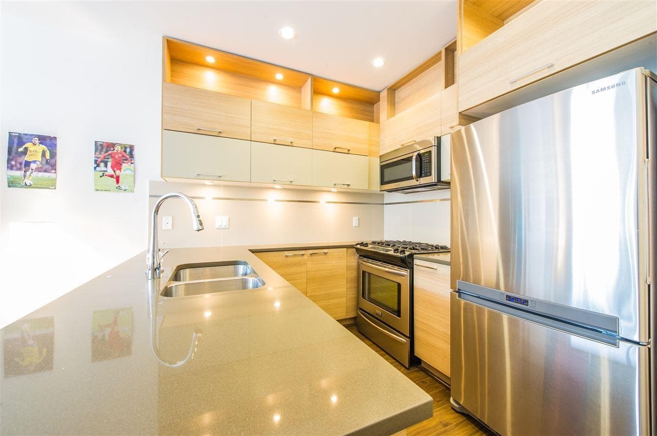 203 - 9150 University High Street, Burnaby, V5A 0C5 — photo 4