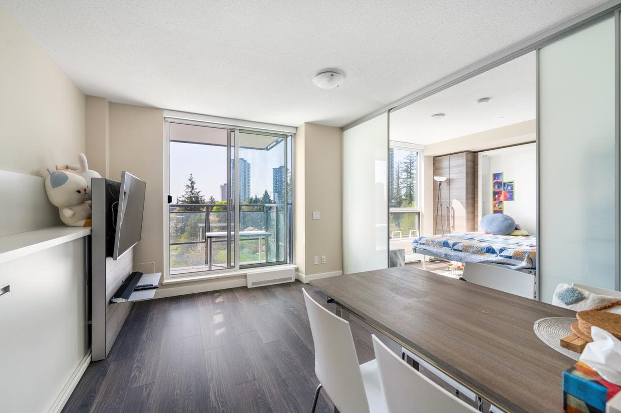 902 - 13398 104 Avenue, Surrey, V3T 1V6 — photo 4