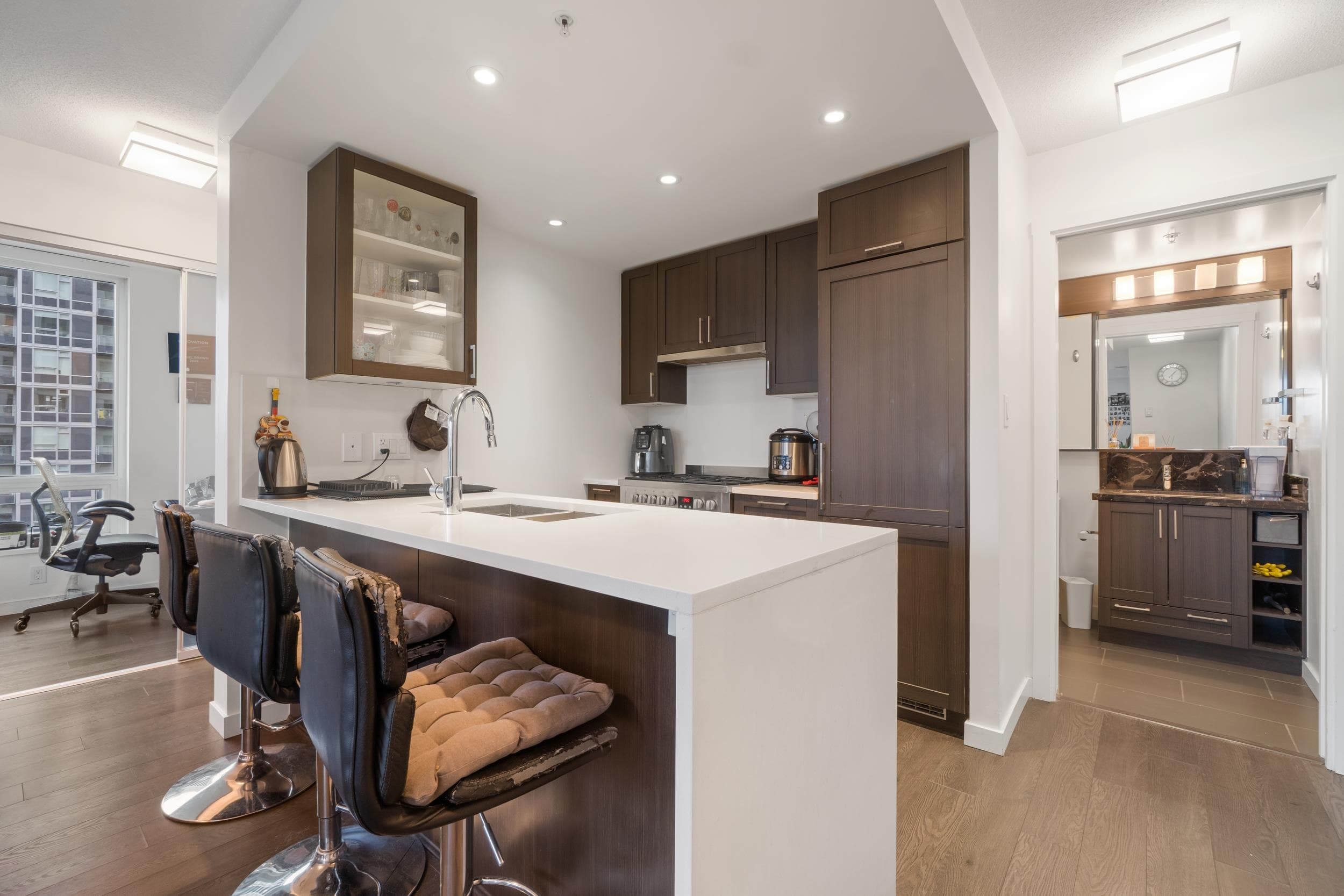1807 - 5515 Boundary Road, Vancouver, V5R 0E3 — photo 2