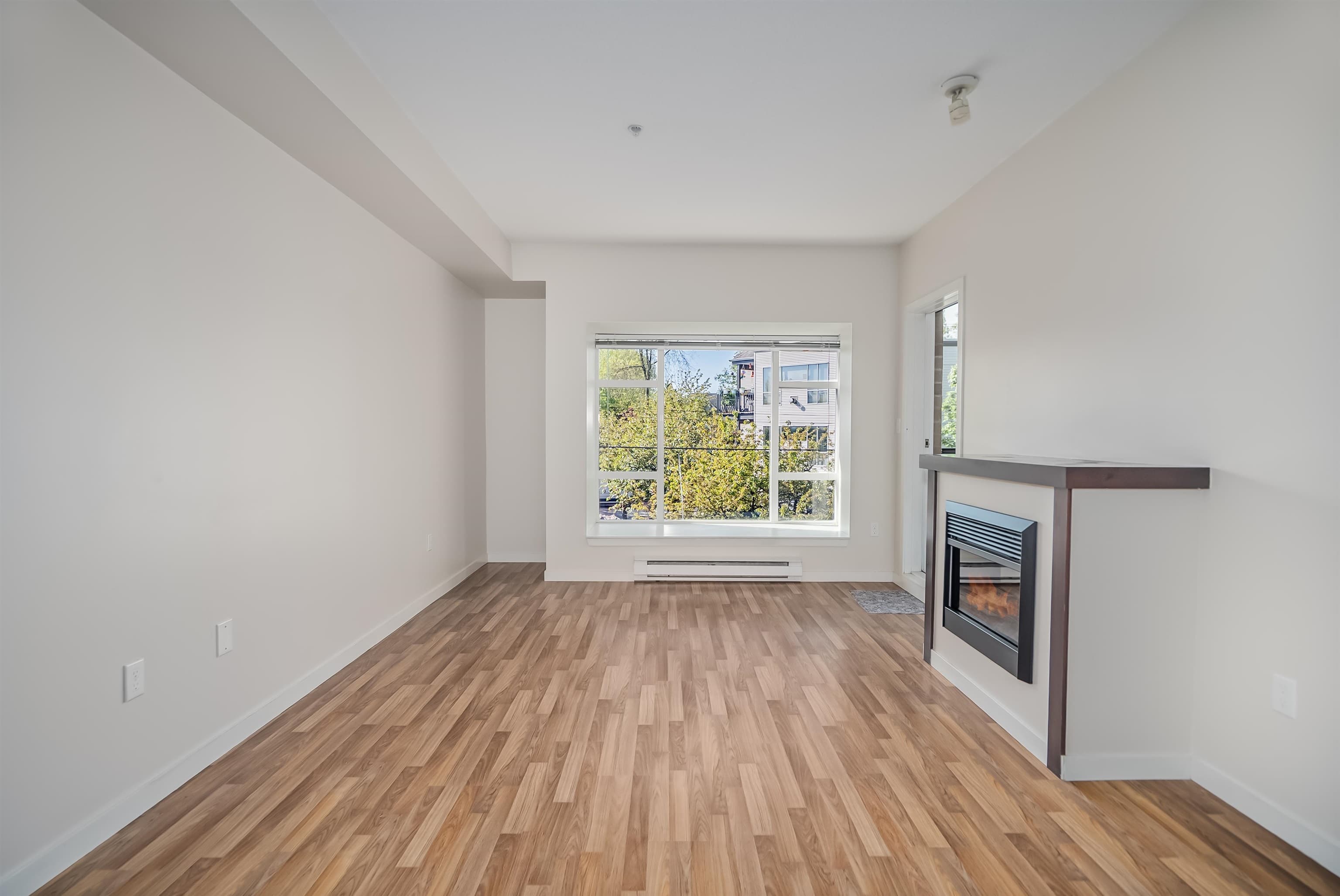 209 - 2478 Welcher Avenue, Port Coquitlam, V3C 0A6 — photo 4