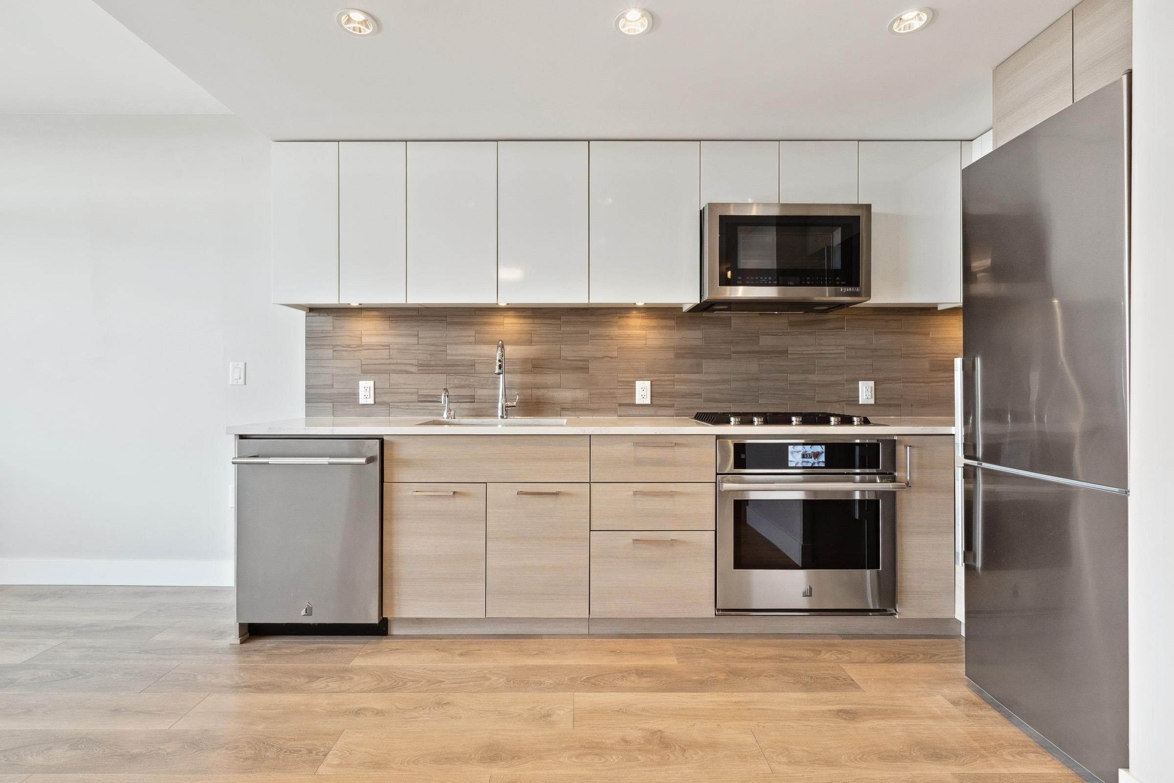 1104 - 8533 River District Crossing, Vancouver, V5S 0H2 — photo 5