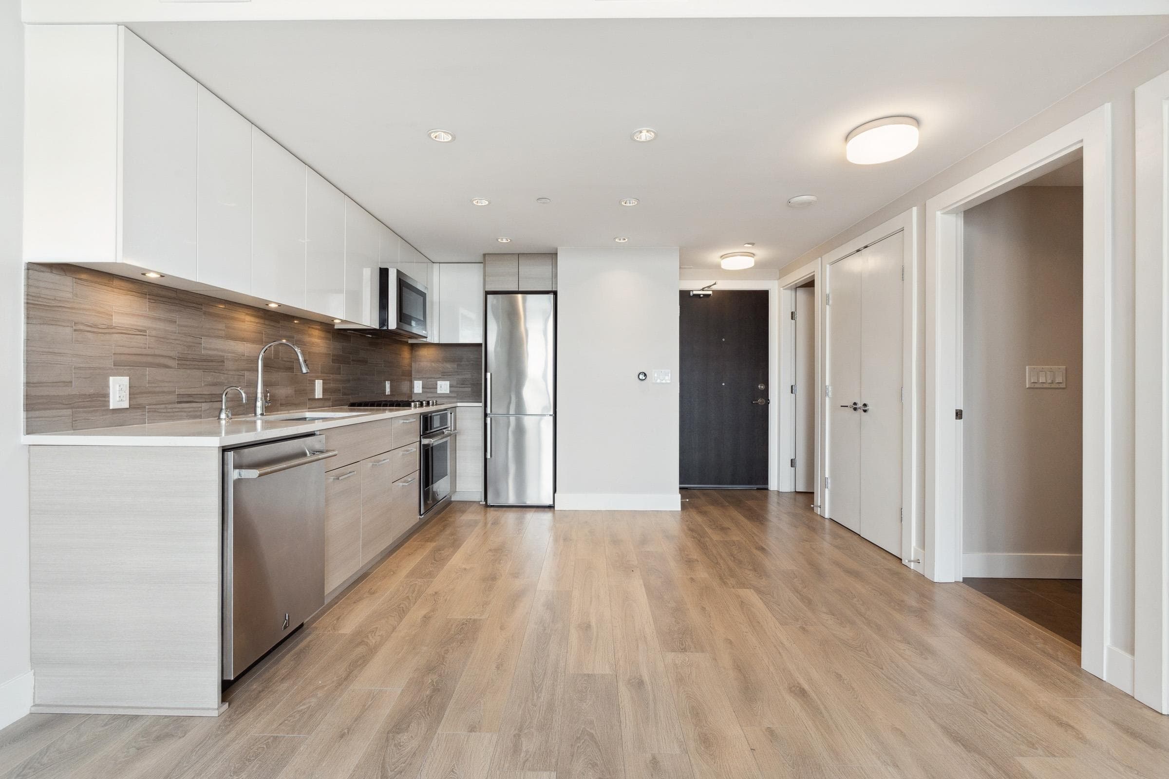 1104 - 8533 River District Crossing, Vancouver, V5S 0H2 — photo 4