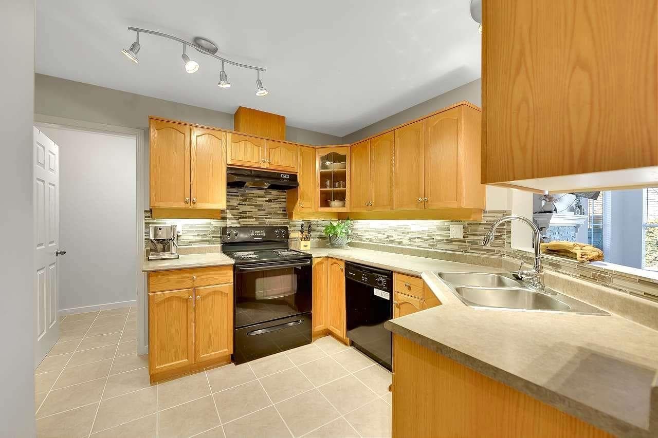 212 - 12464 191b Street, Pitt Meadows, V3Y 2P6 — photo 3
