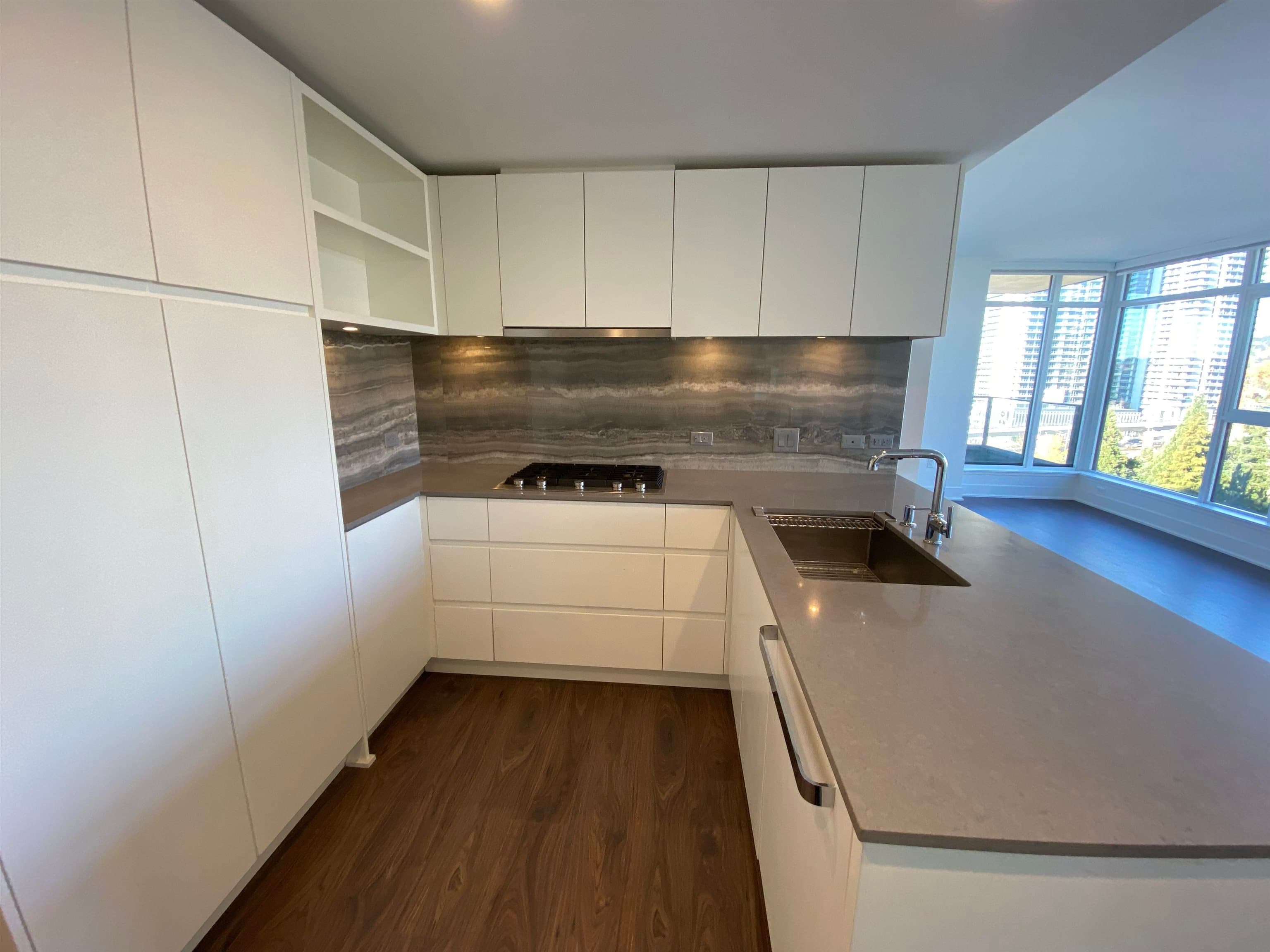 1010 - 450 Westview Street, Coquitlam, V3K 0C3 — photo 4