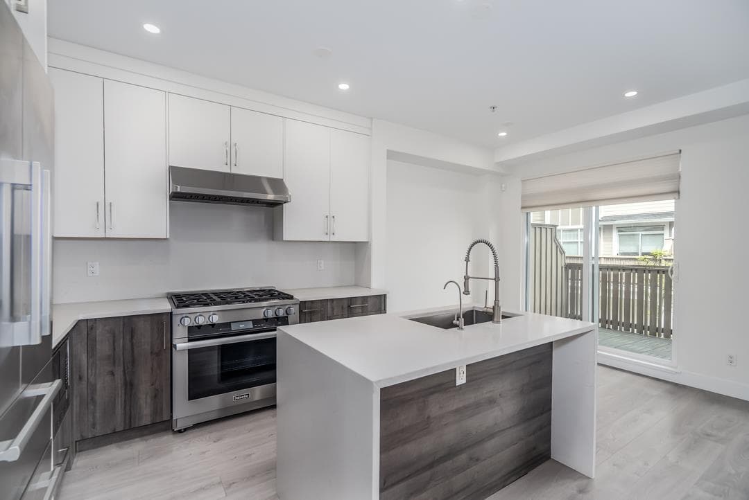 961 W 59th Avenue, Vancouver, V6P 1X8 — photo 3