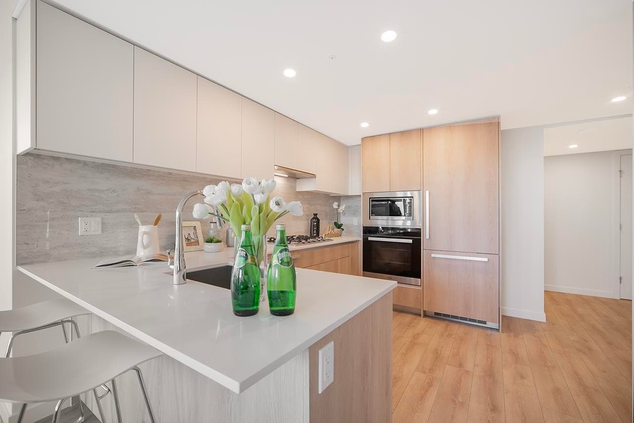 1103 - 6633 Buswell Street, Richmond, V6Y 1S8 — photo 3