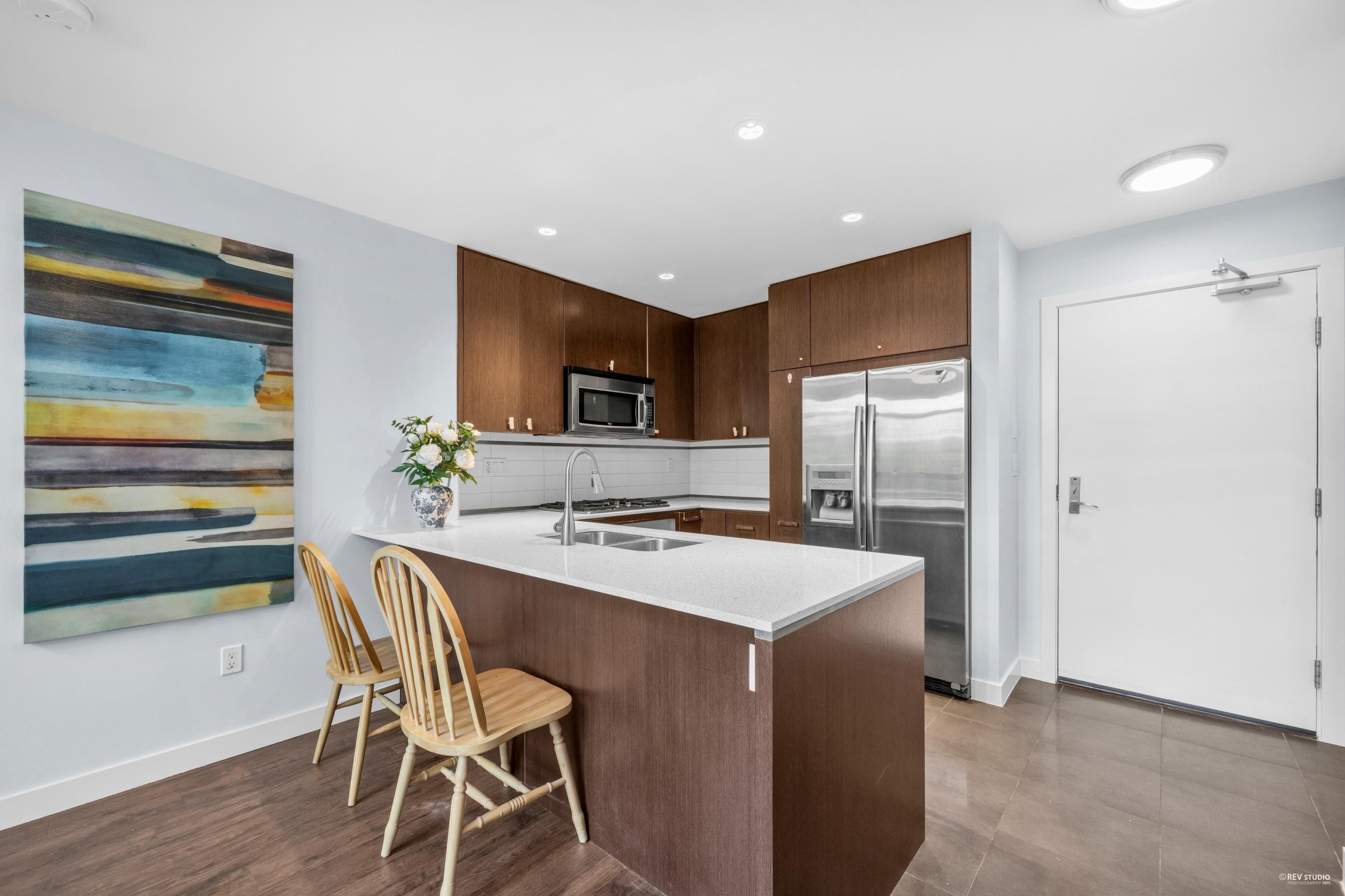 158 - 2950 King George Boulevard, Surrey, V4P 0E5 — photo 3