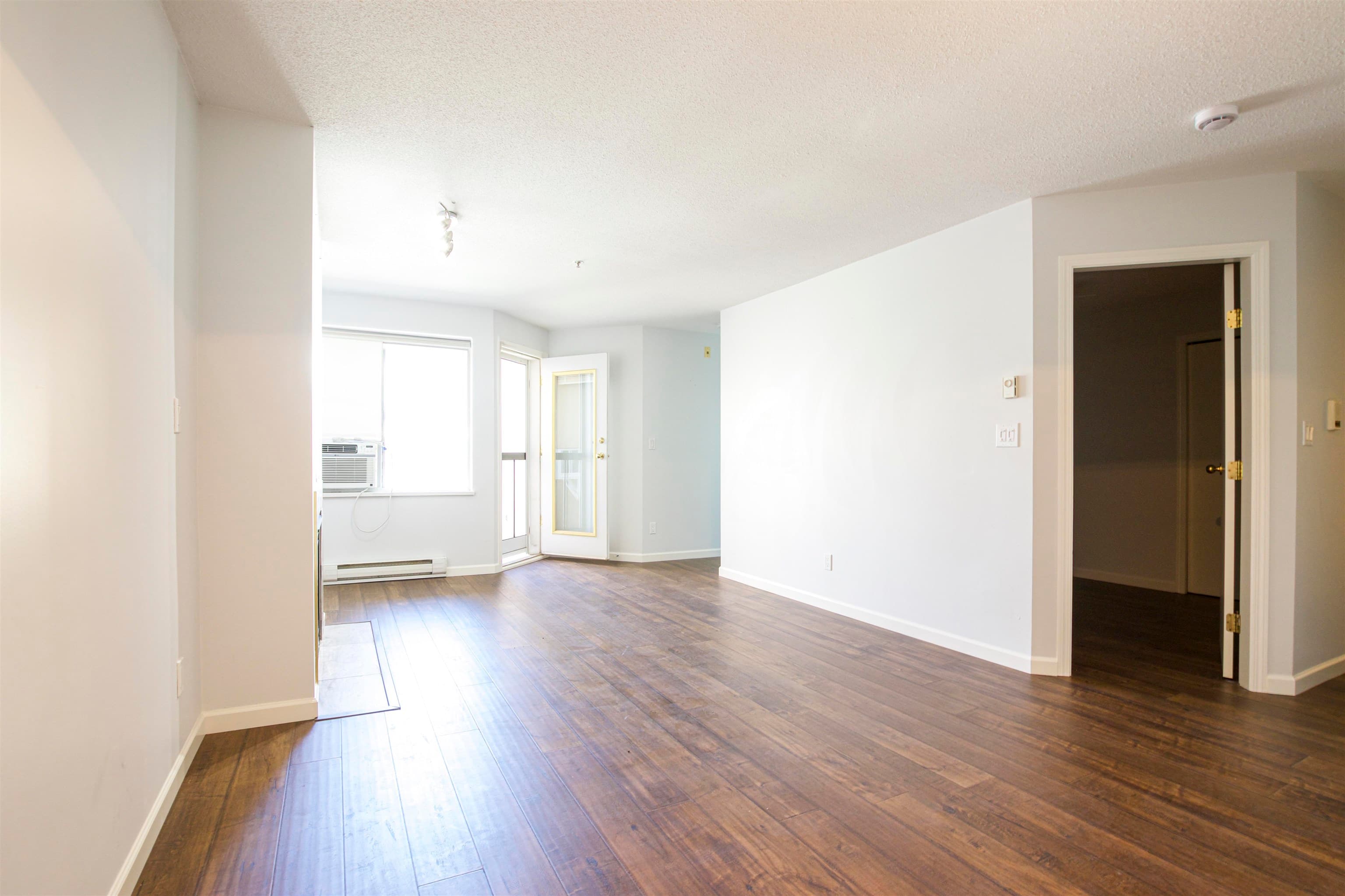 404 - 22351 St Anne Avenue, Maple Ridge, V2X 2E7 — photo 2