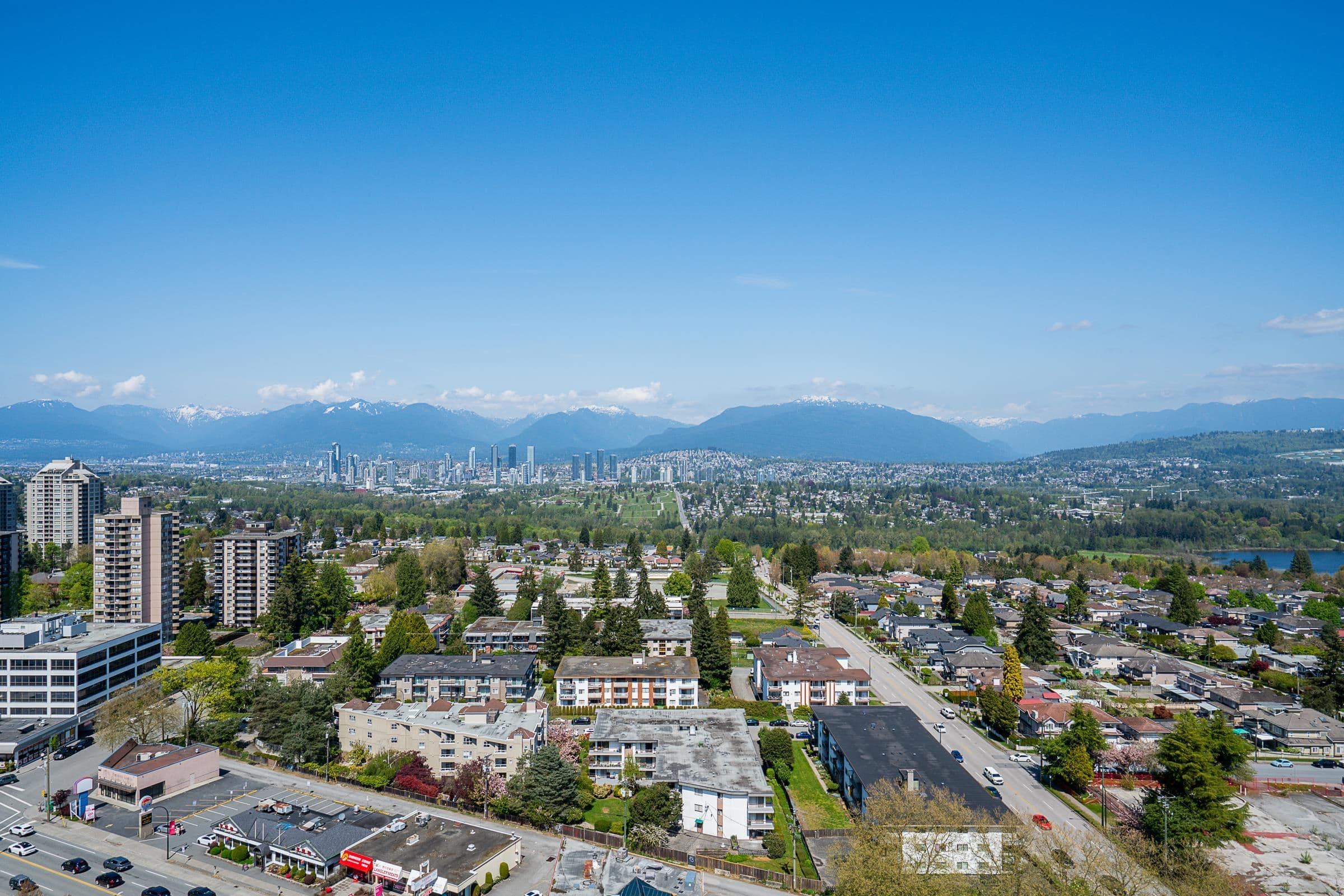 2401 - 6540 Burlington Avenue, Burnaby, V5H 4G3 — photo 1