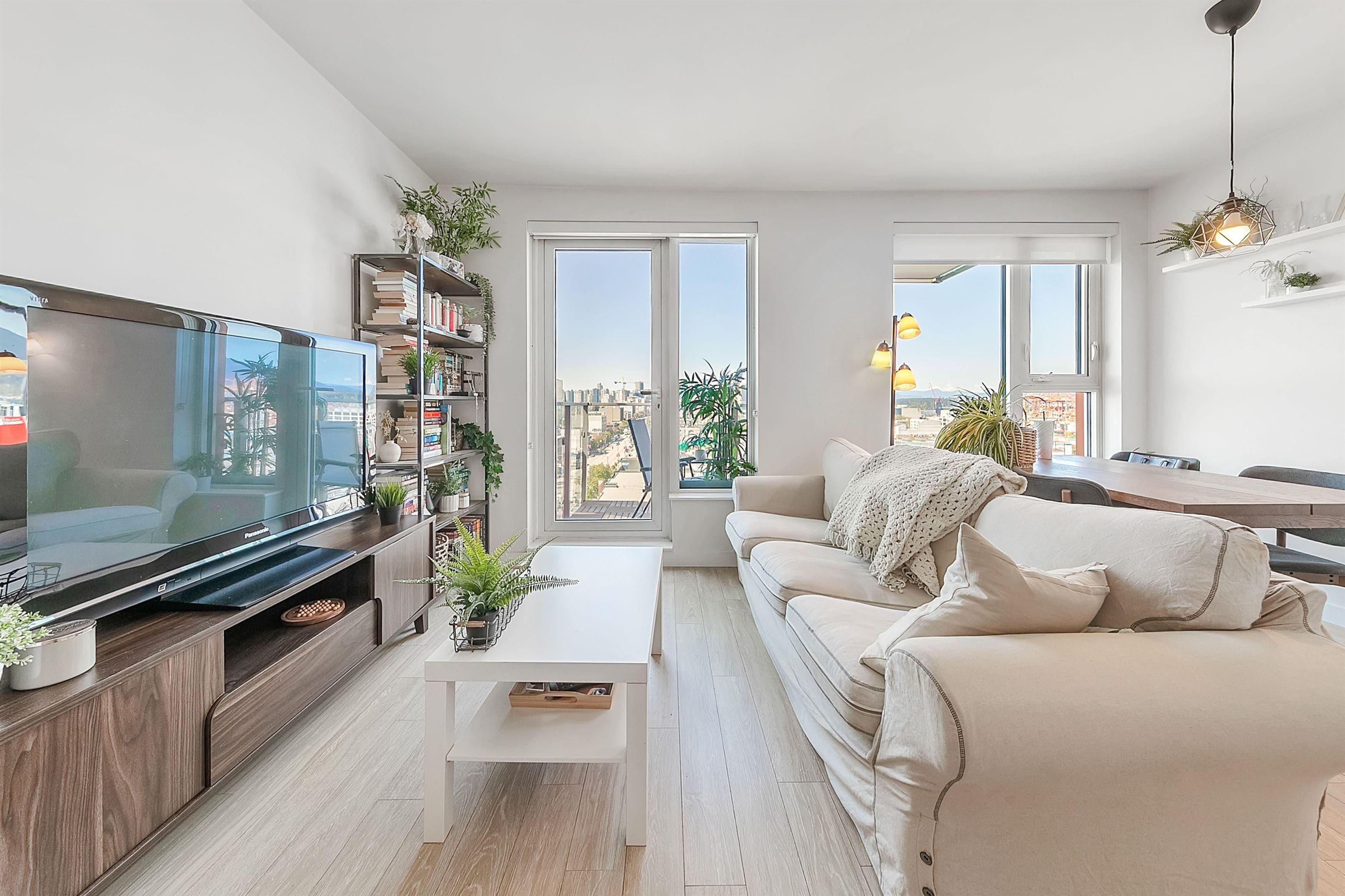 1101 - 933 E Hastings Street, Vancouver, V6A 0G6 — photo 4
