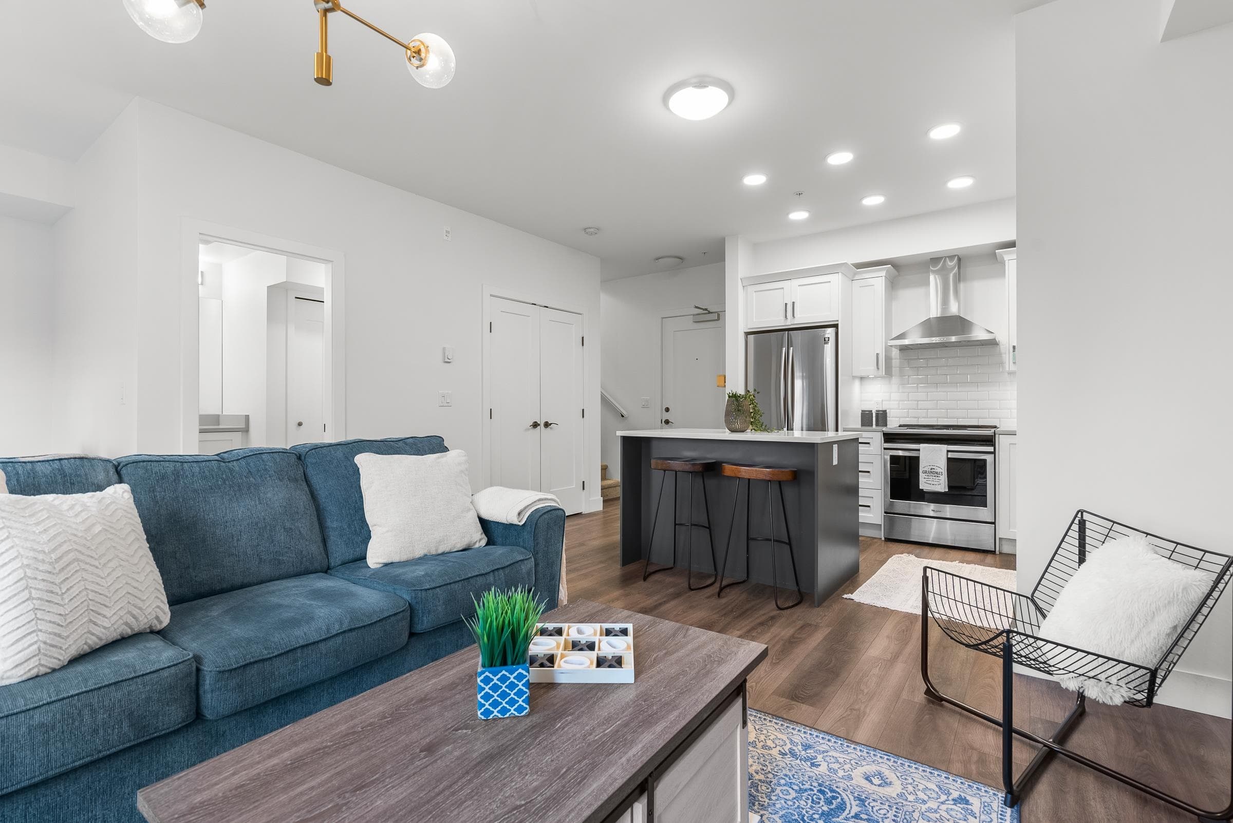 305 - 33568 George Ferguson Way, Abbotsford, V2S 0M3 — photo 3