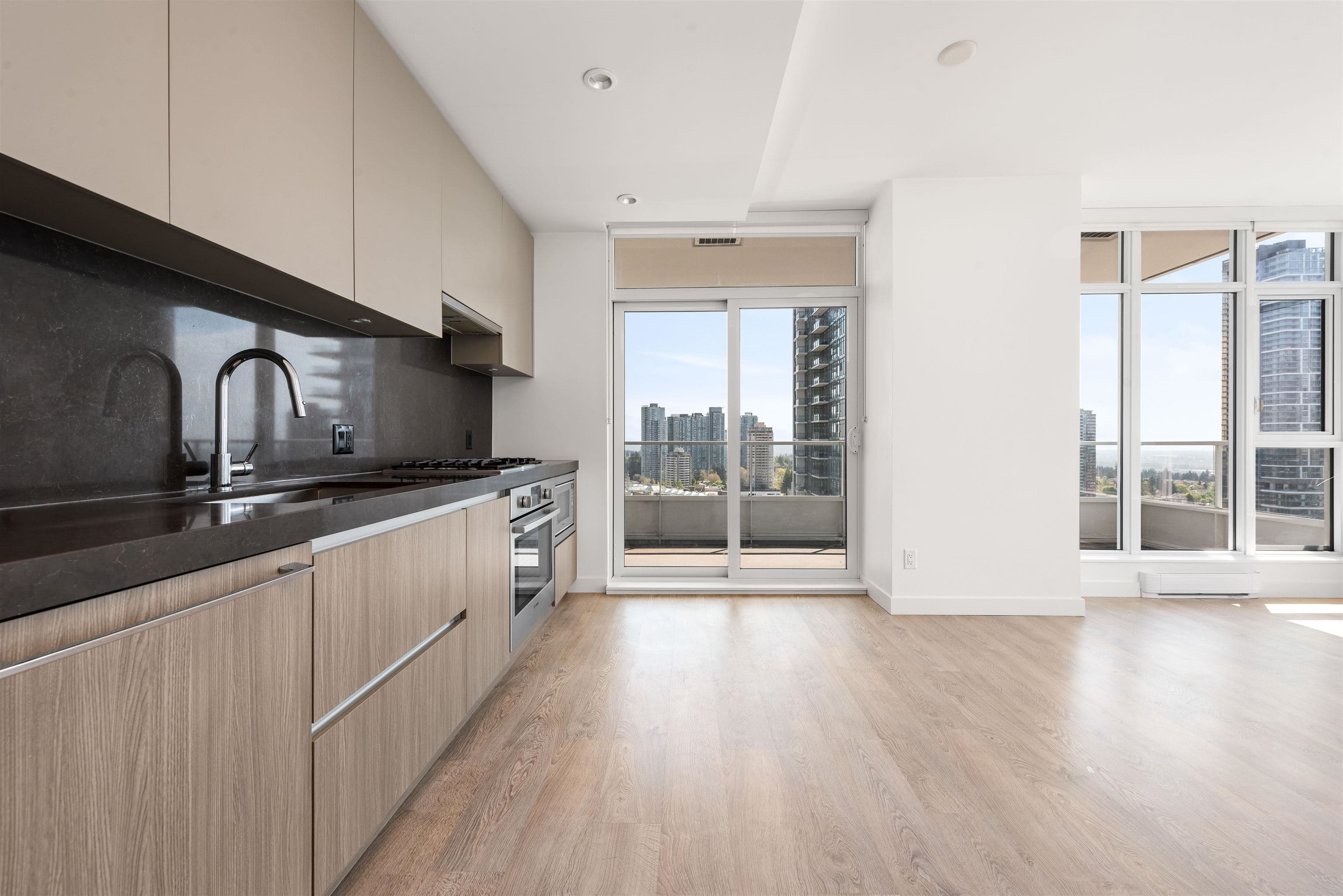 2109 - 6080 Mckay Avenue, Burnaby, V6P 1Z4 — photo 4