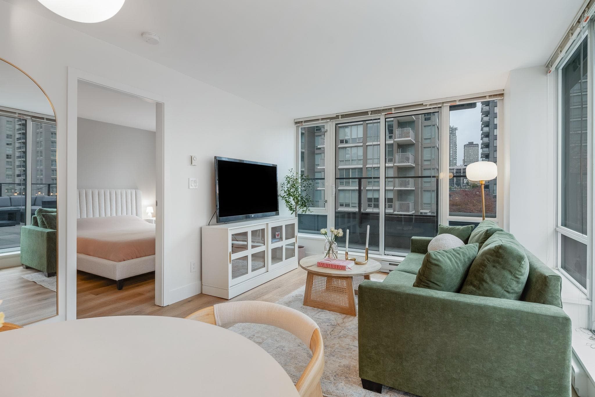 711 - 1088 Richards Street, Vancouver, V6B 0J8 — photo 5