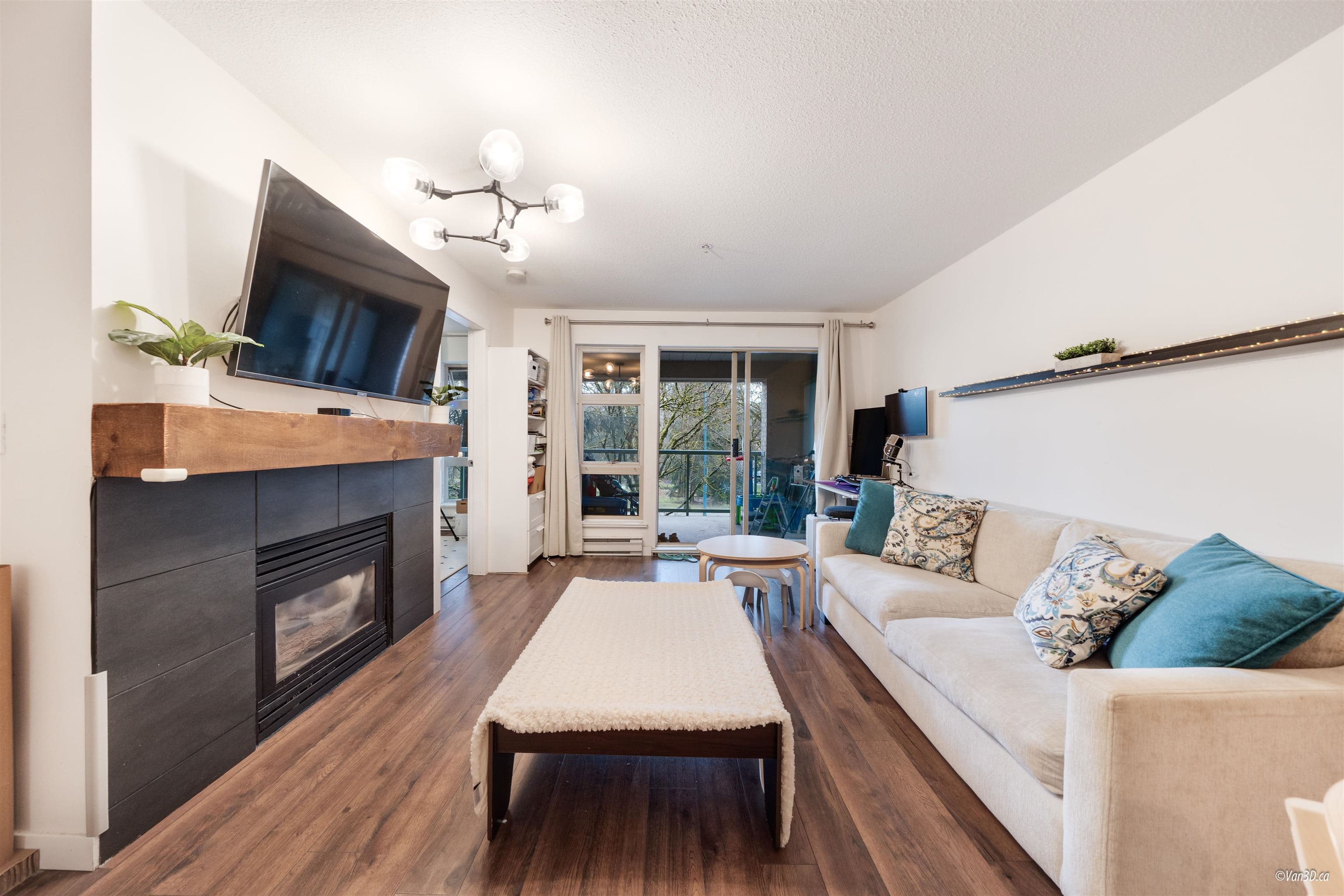 205 - 301 Maude Road, Port Moody, V3H 5B1 — photo 3