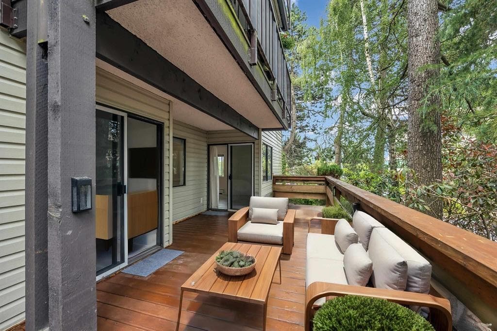 102 - 1555 Fir Street, White Rock, V4B 4B6 — photo 5
