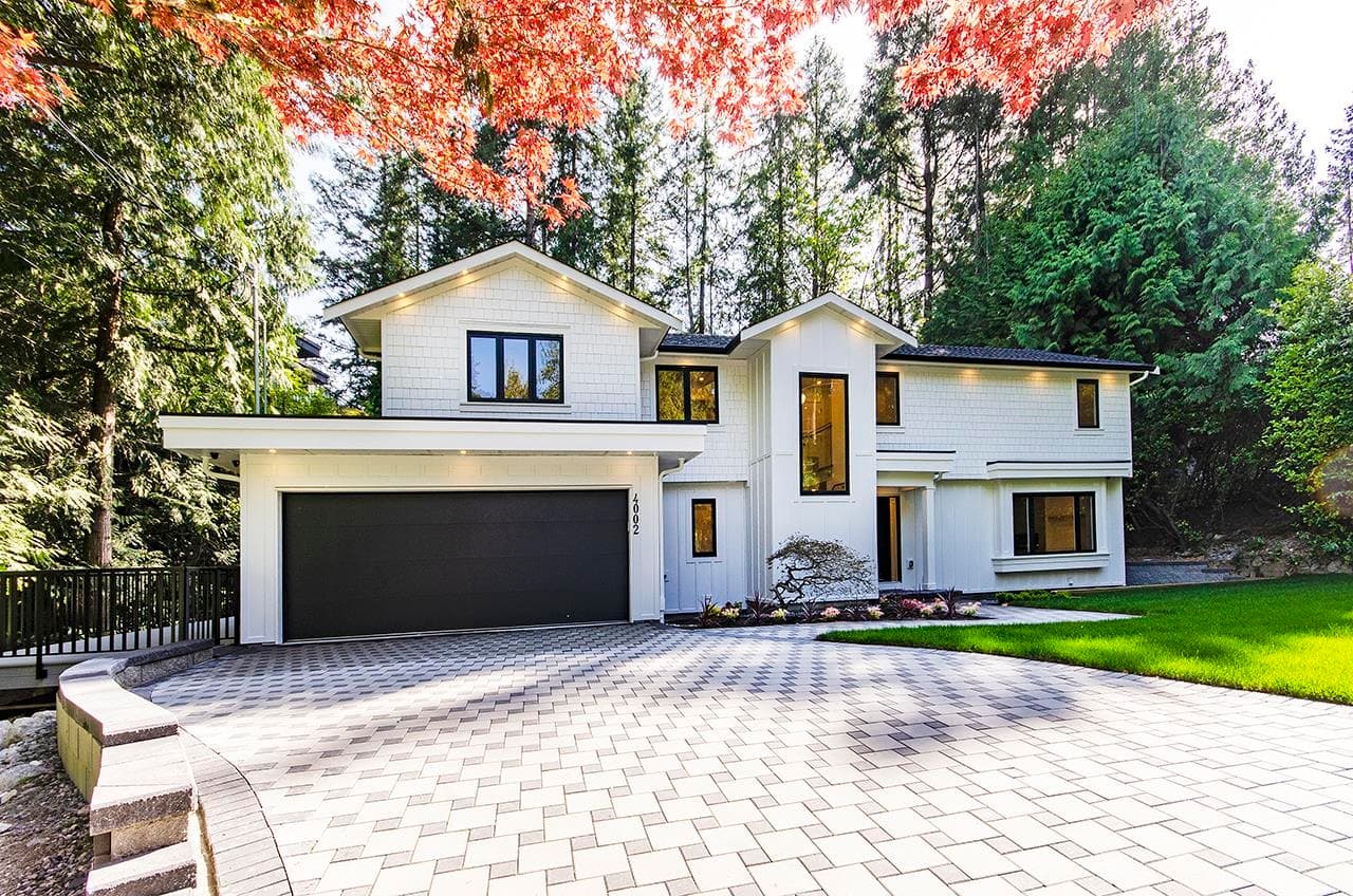 4002 Bayridge Avenue, West Vancouver