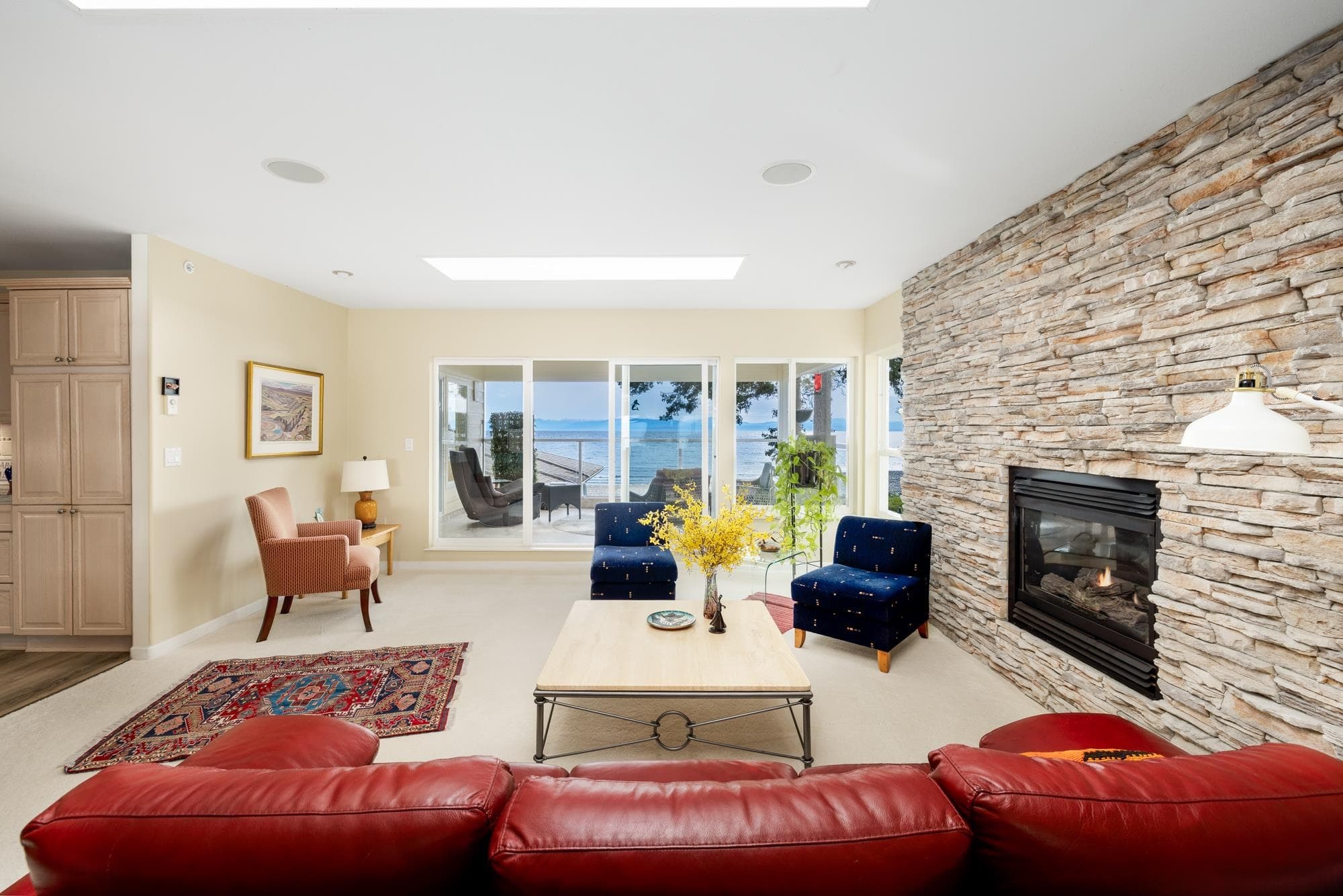 214 - 1585 Field Road, Sechelt, V7Z 0H1 — photo 2