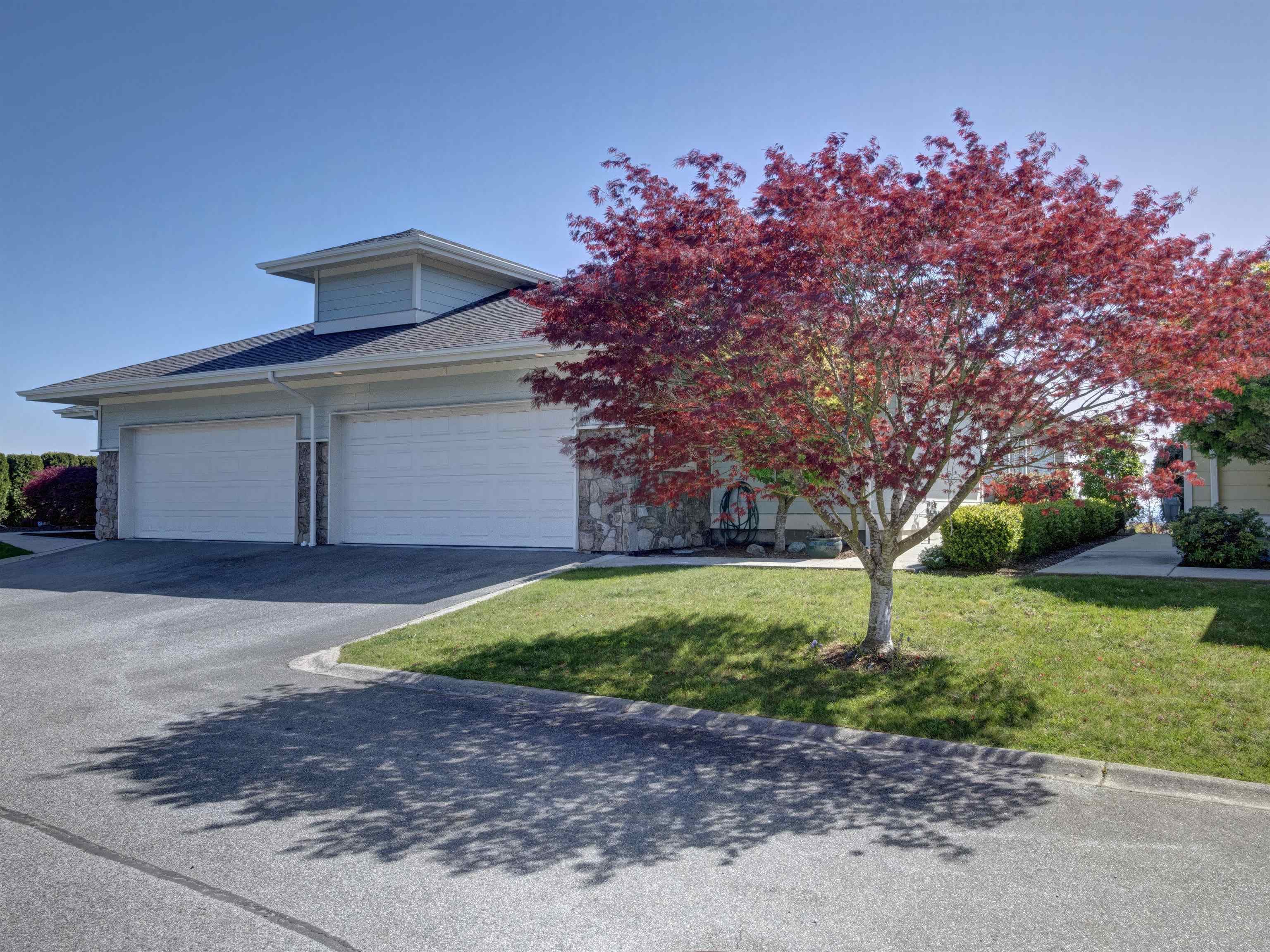 7 - 5520 Mccourt Road, Sechelt