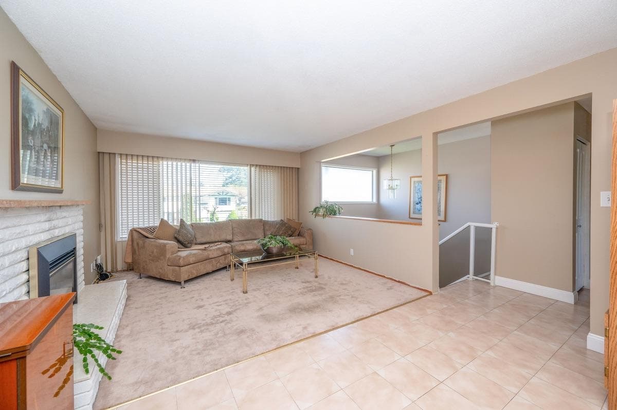 11496 85a Avenue, Delta, V4C 2V5 — photo 3