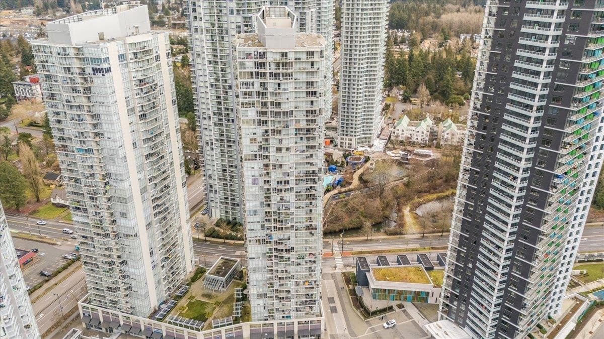 2905 - 9981 Whalley Boulevard, Surrey, V3T 0G6 — photo 5
