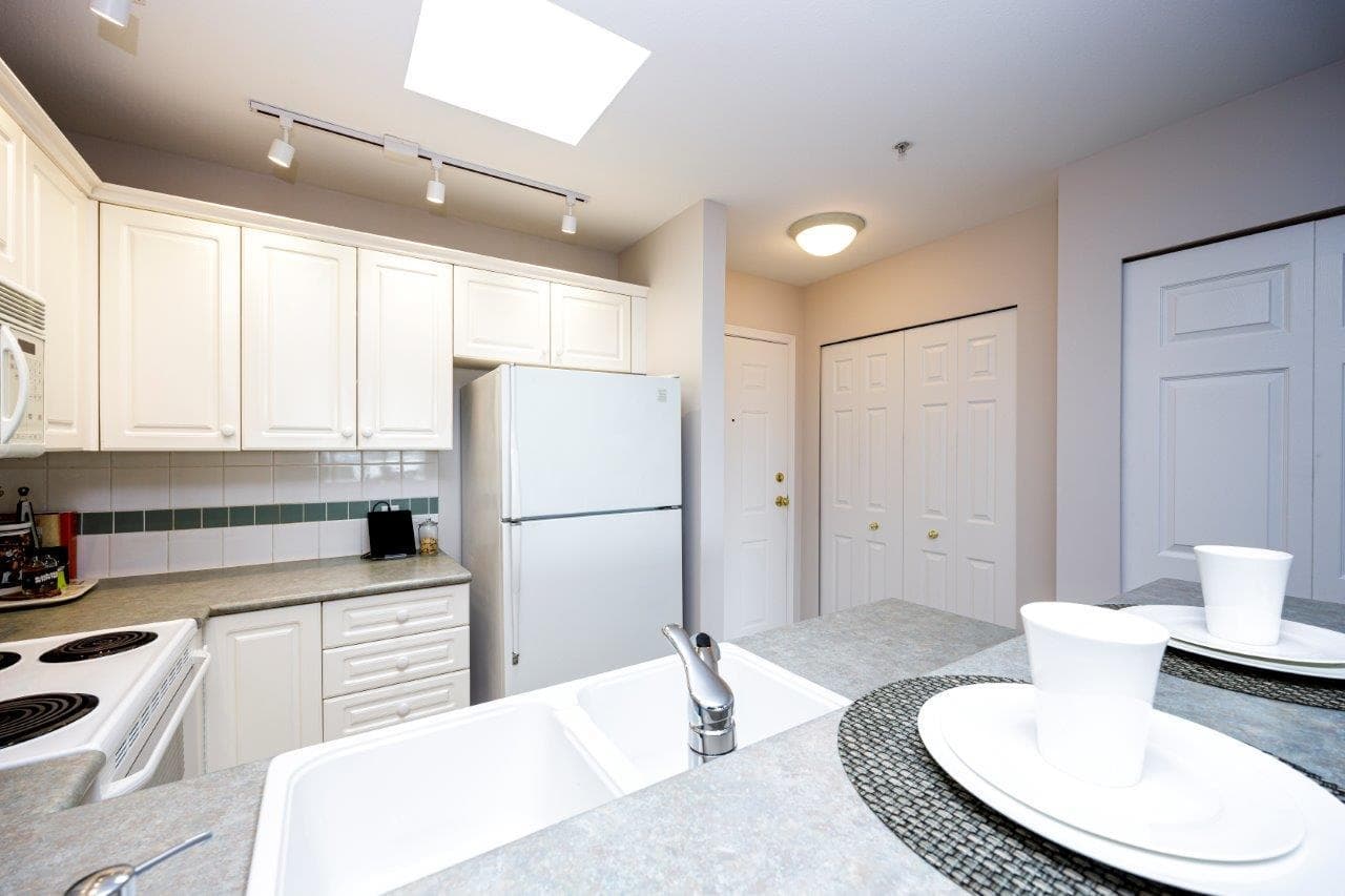 410 - 155 E 3rd Street, North Vancouver, V7L 1E5 — photo 4