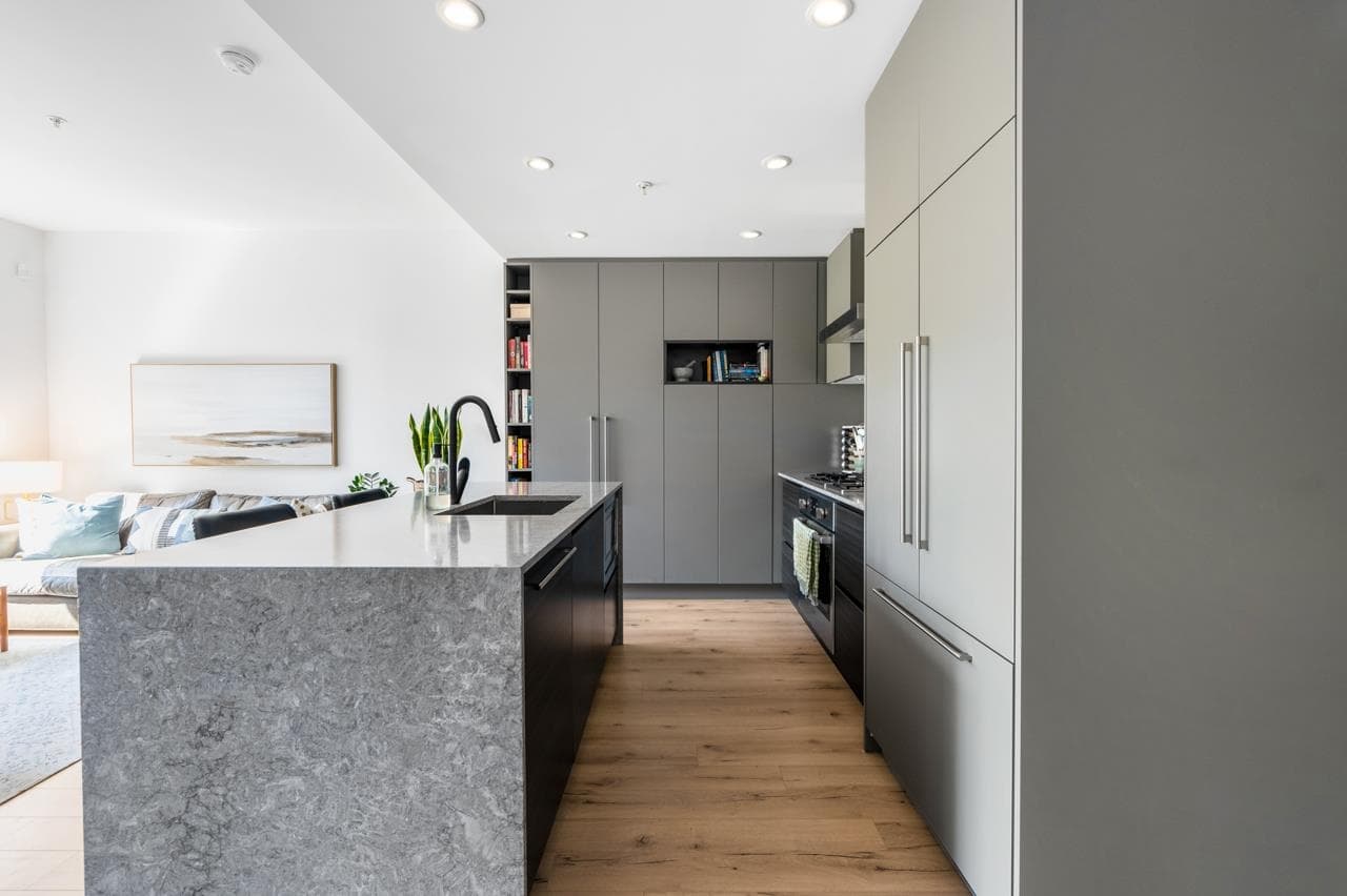 206 - 3131 Murray Street, Port Moody, V3H 0L9 — photo 5
