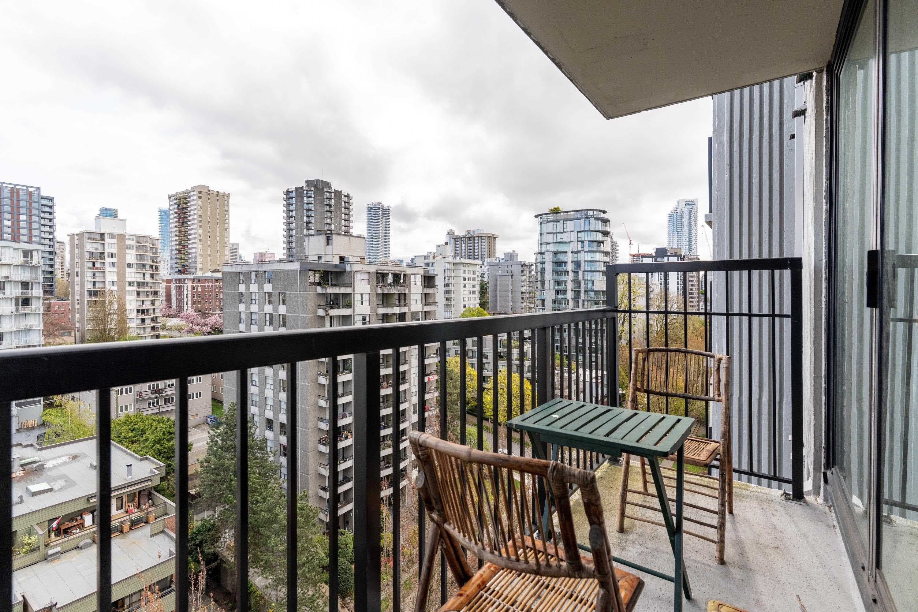 1403 - 1330 Harwood Street, Vancouver, V6E 1S8 — photo 4