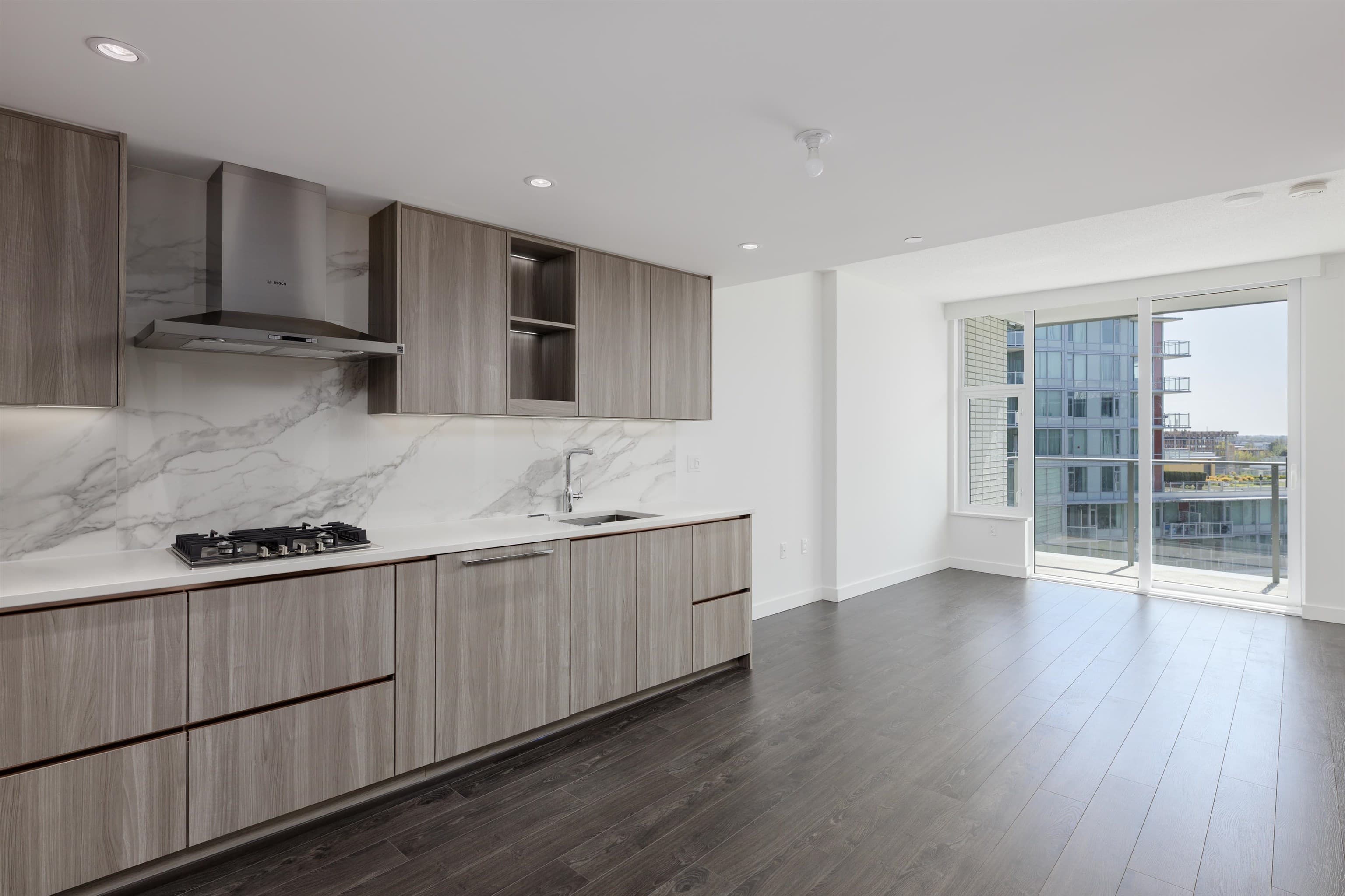 1083 - 8671 Hazelbridge Way, Richmond, V6X 0W9 — photo 3