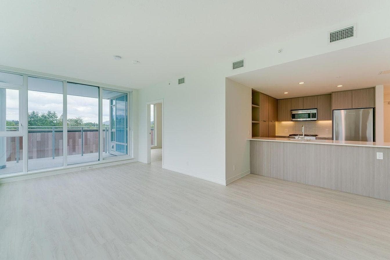 601 - 1471 Hunter Street, North Vancouver, V7J 1H3 — photo 4