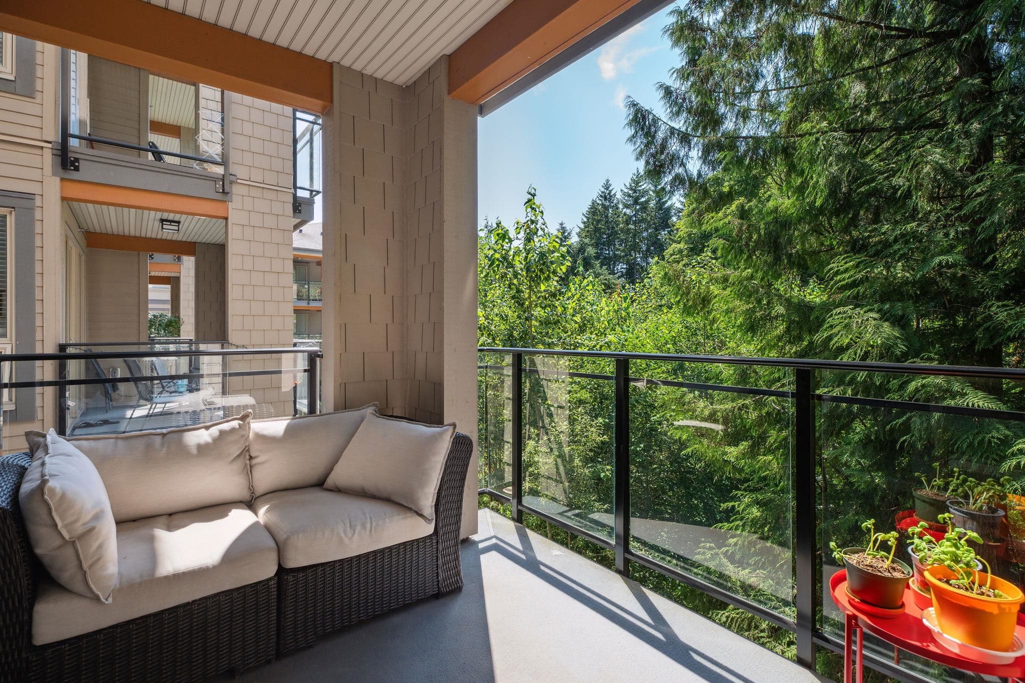 305 - 3399 Noel Drive, Burnaby, V3J 0G8 — photo 3