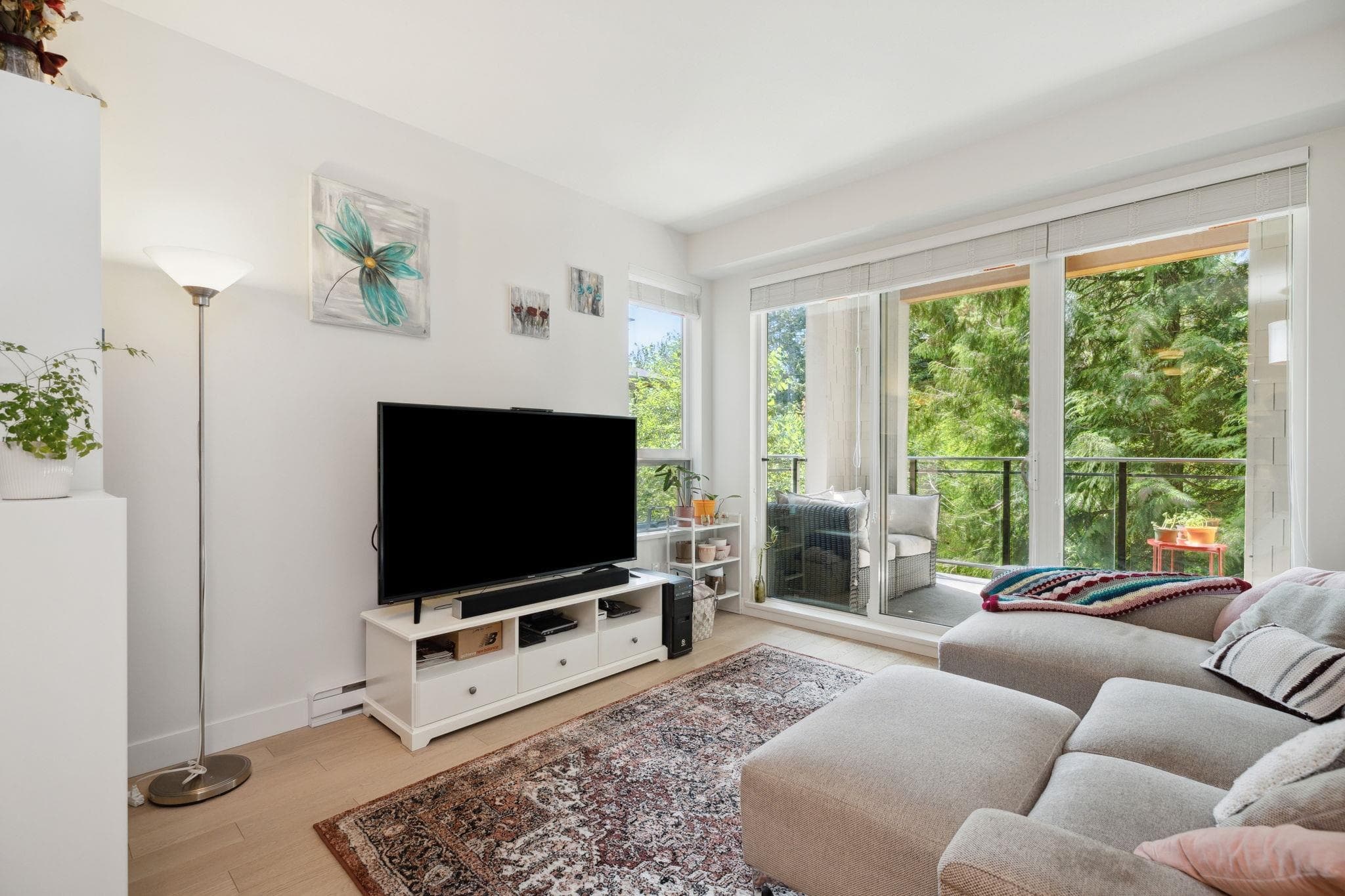 305 - 3399 Noel Drive, Burnaby, V3J 0G8 — photo 5