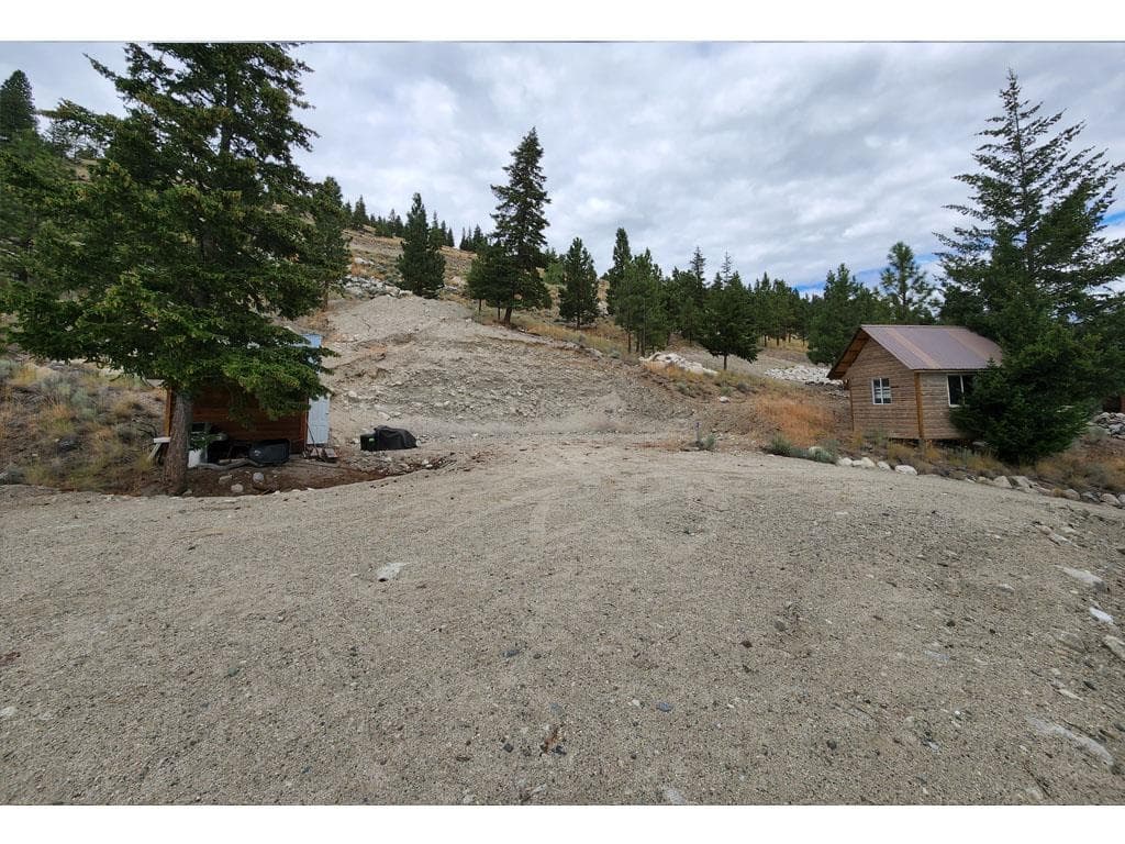 6481 Monck Park Road, No City Value, V1K 0A1 — photo 4