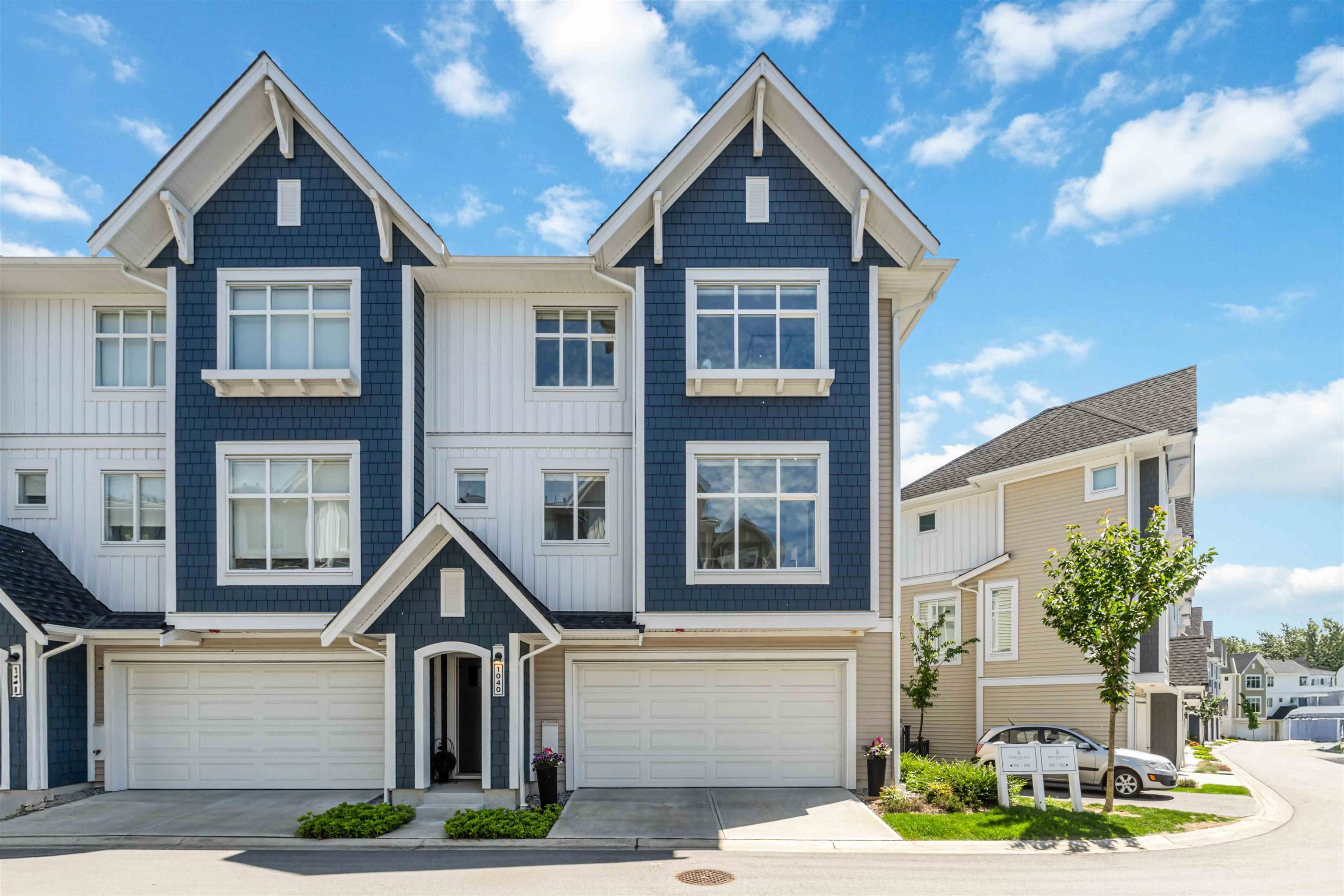 1040 - 11280 Pazarena Place, Maple Ridge, V2X 4K9 — photo 1