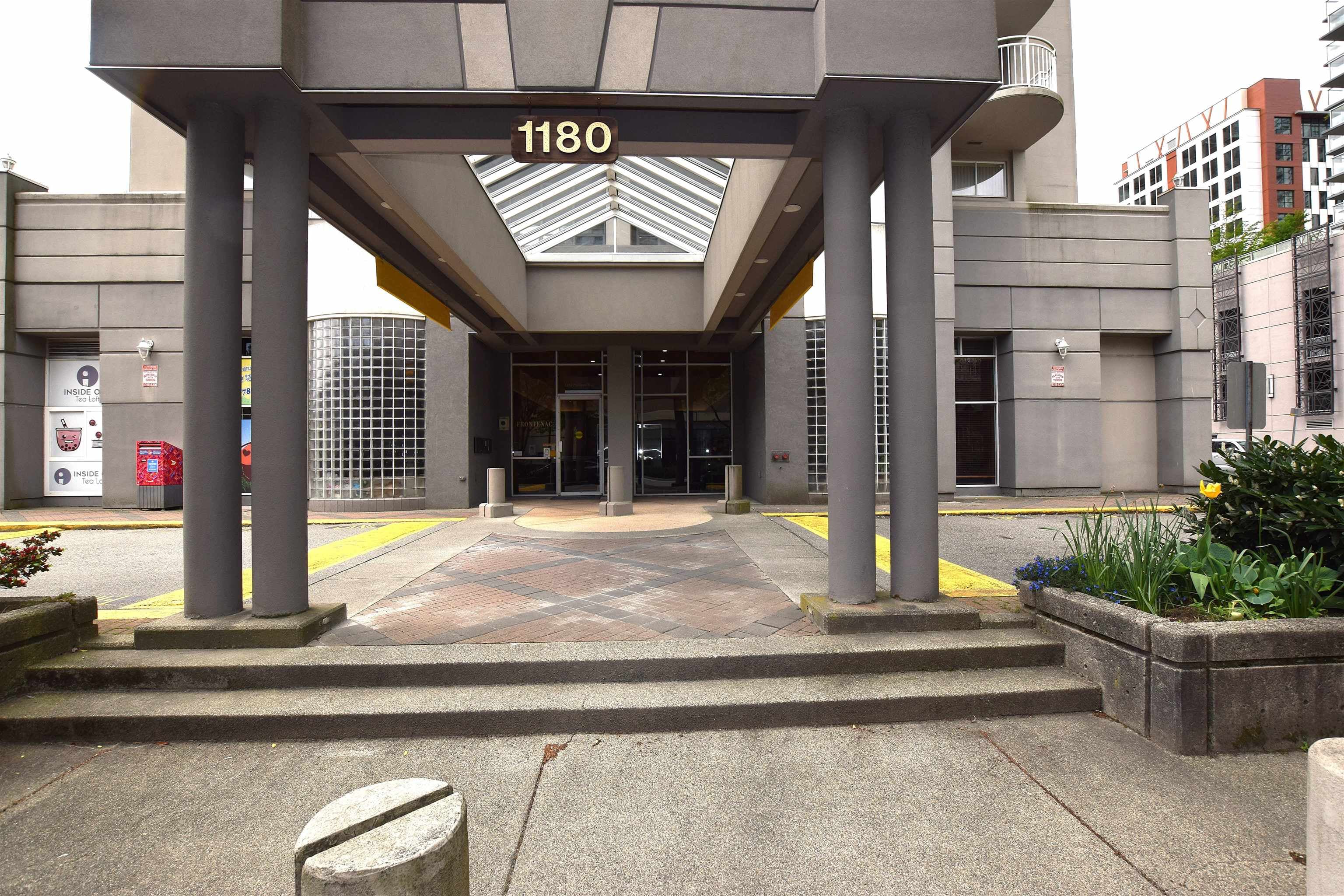 1105 - 1180 Pinetree Way, Coquitlam, V3B 7L2 — photo 2