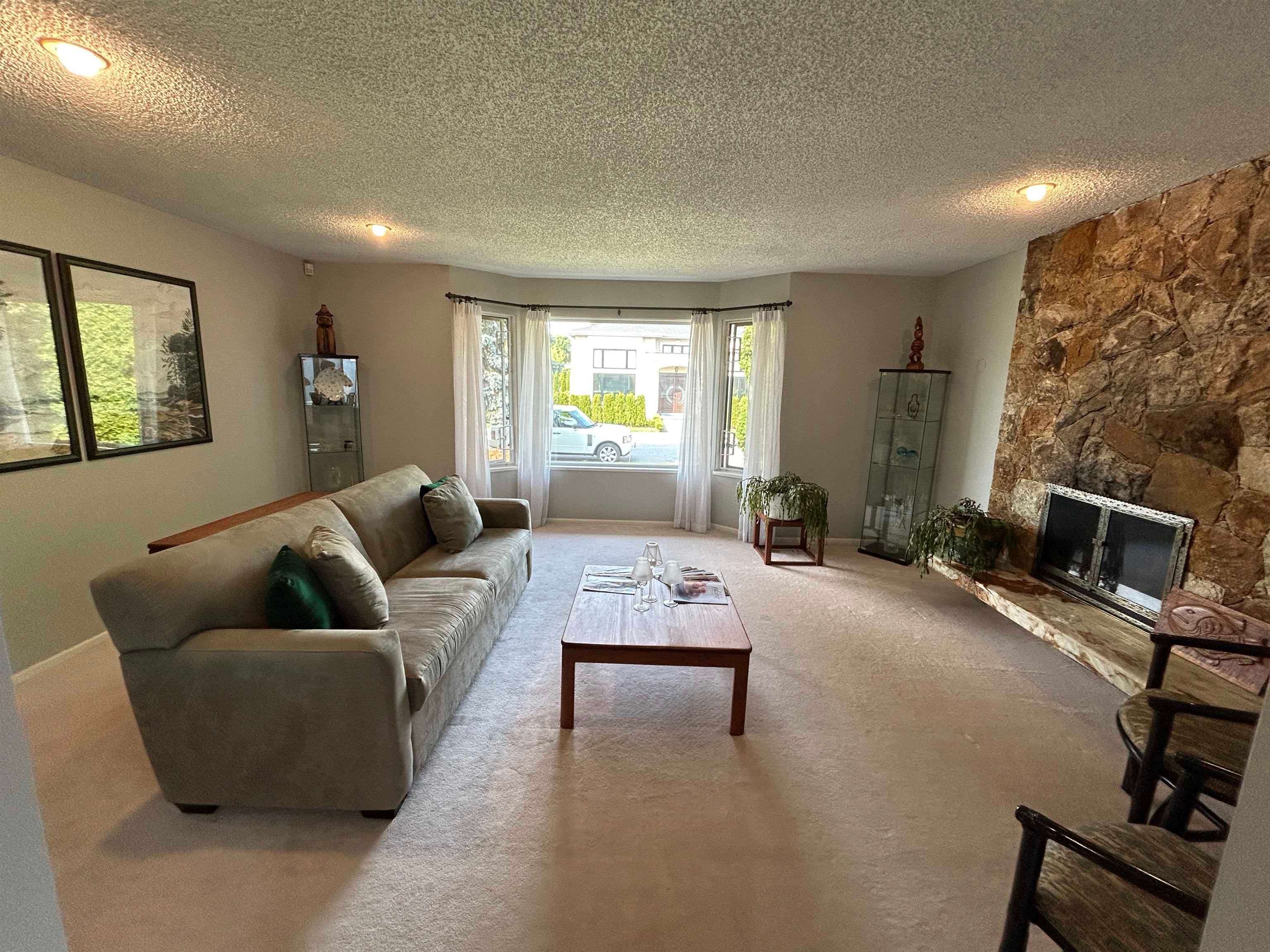 7560 Waterton Drive, Richmond, V7A 4G4 — photo 4