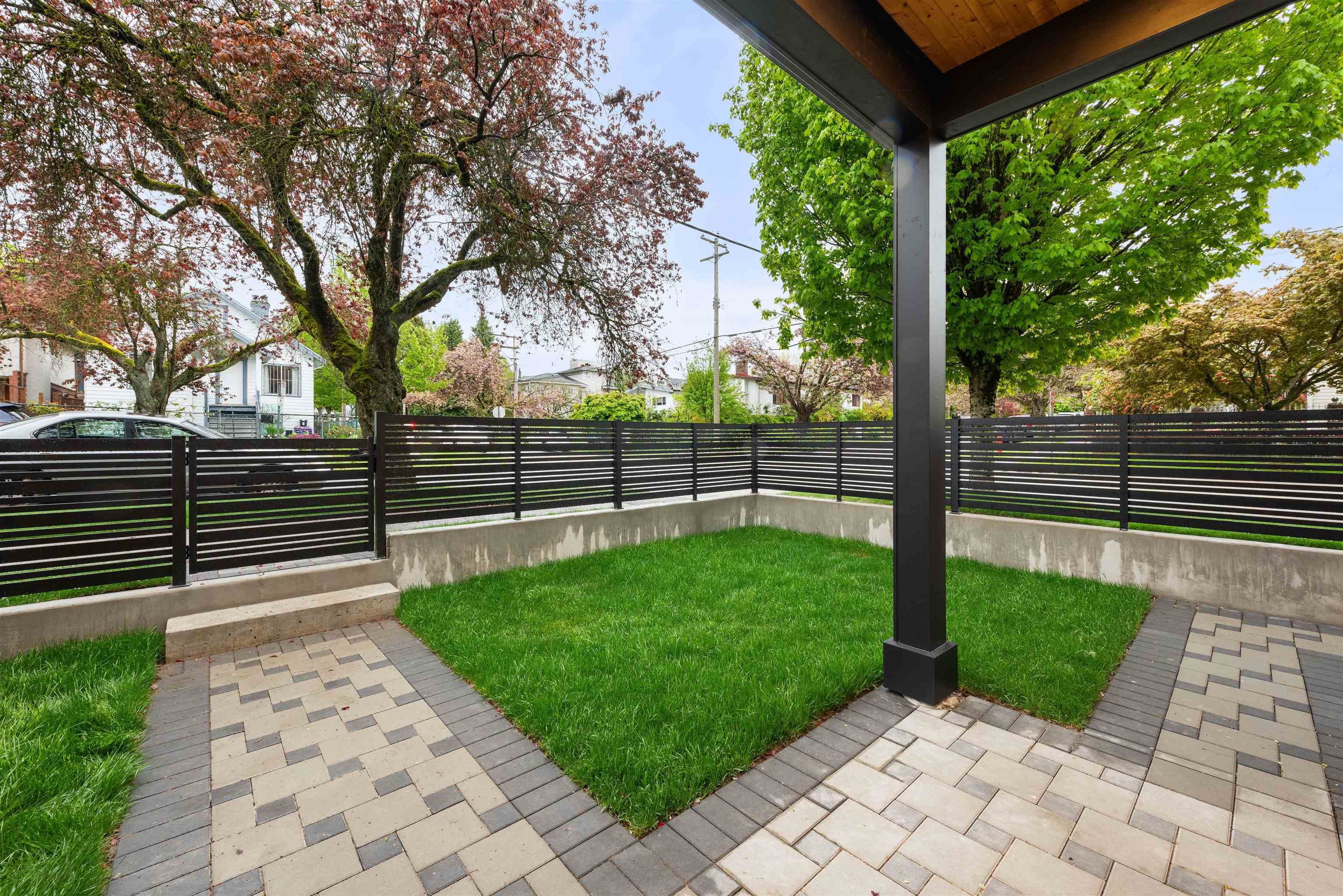 1 - 4895 Moss Street, Vancouver, V5R 3T3 — photo 4
