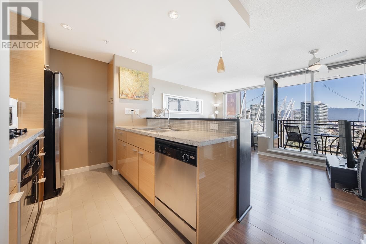 2701 - 33 Smithe Street, Vancouver, V6B 0B5 — photo 5
