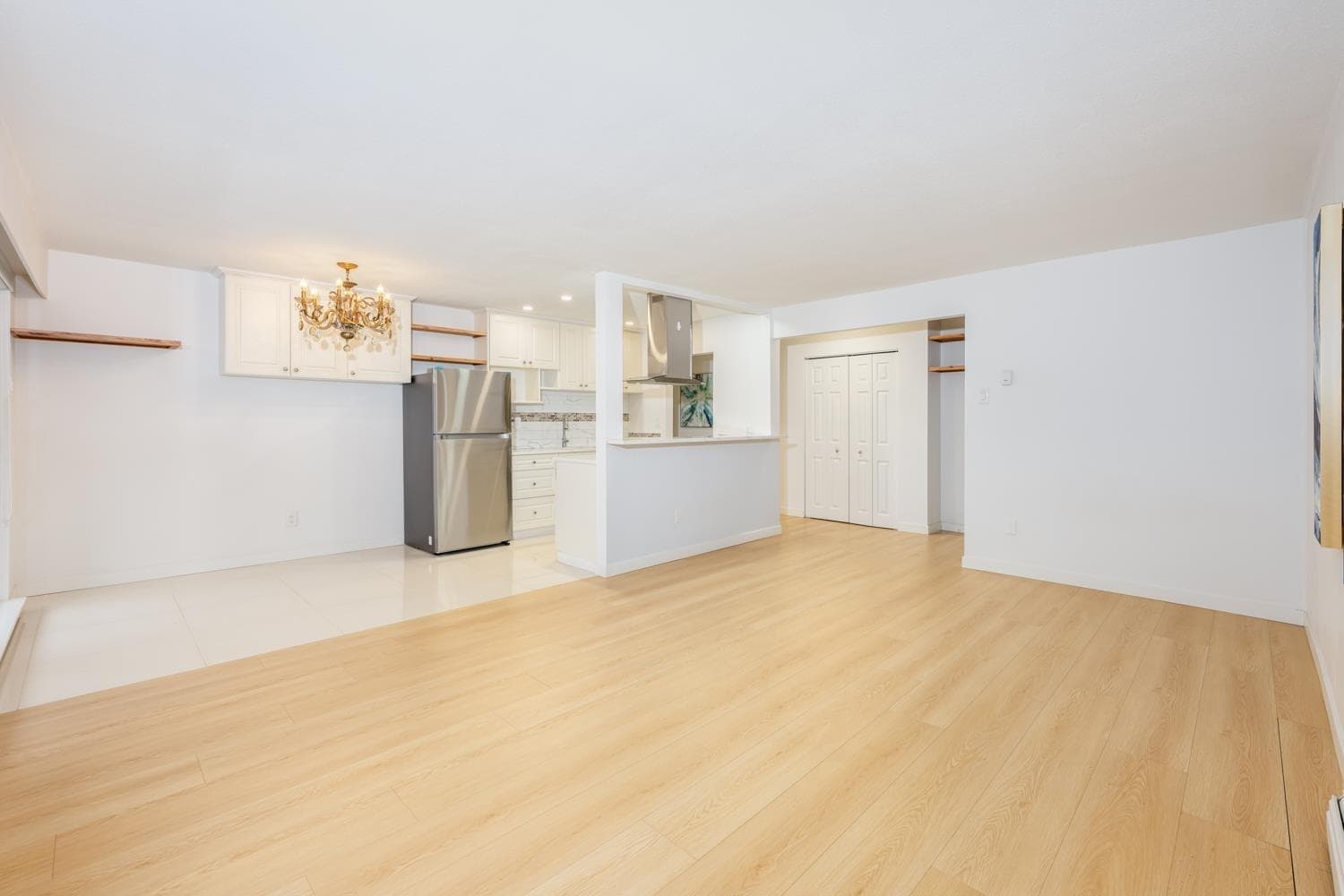 609 - 555 W 28th Street, North Vancouver, V7N 2J7 — photo 5