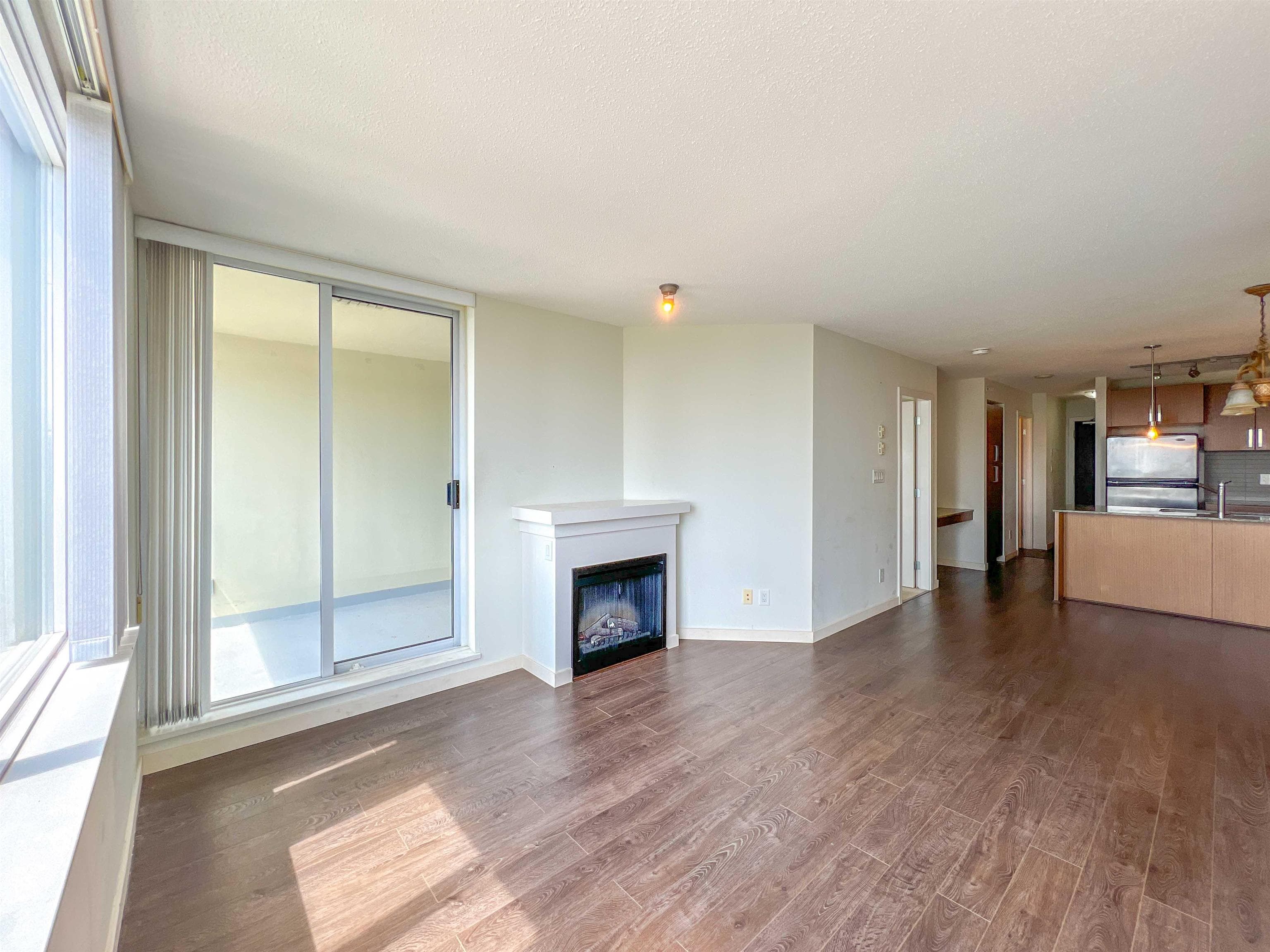 1507 - 9888 Cameron Street, Burnaby, V3J 0A4 — photo 2