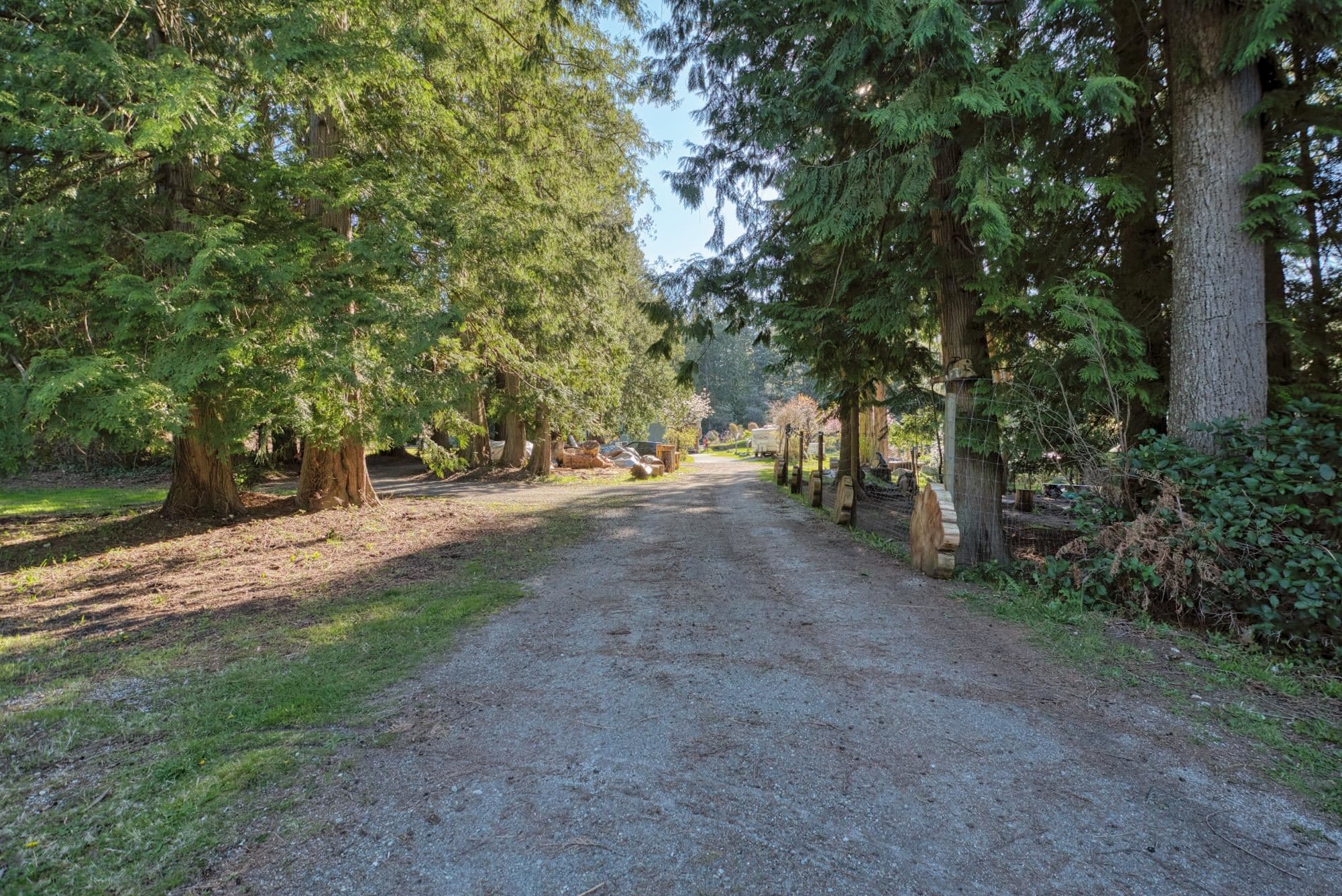 1106 A & B Gladwin Trail Road, Roberts Creek, V0N 2W4 — photo 4