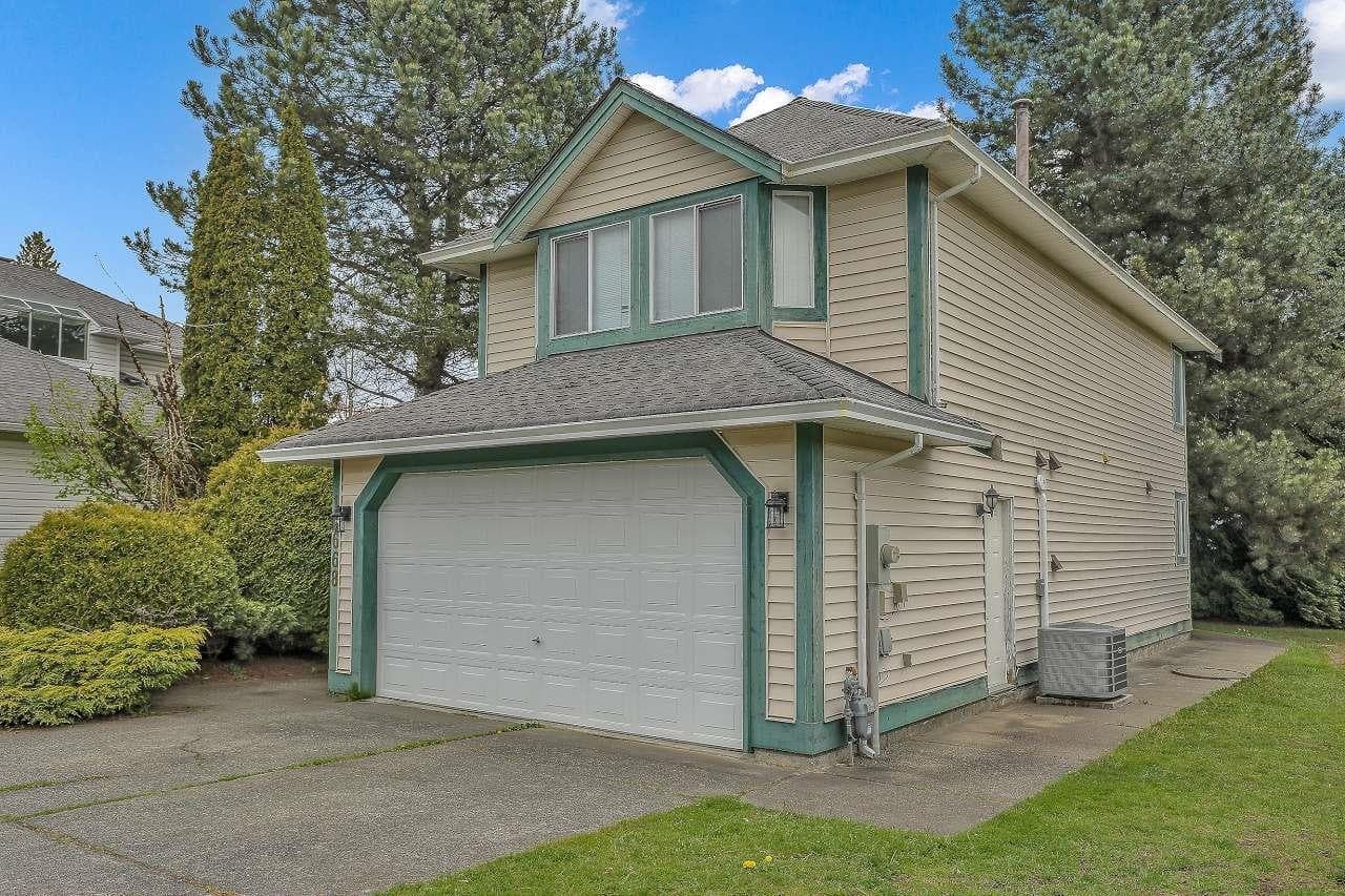 10668 155a Street, Surrey, V3R 9X5 — photo 4