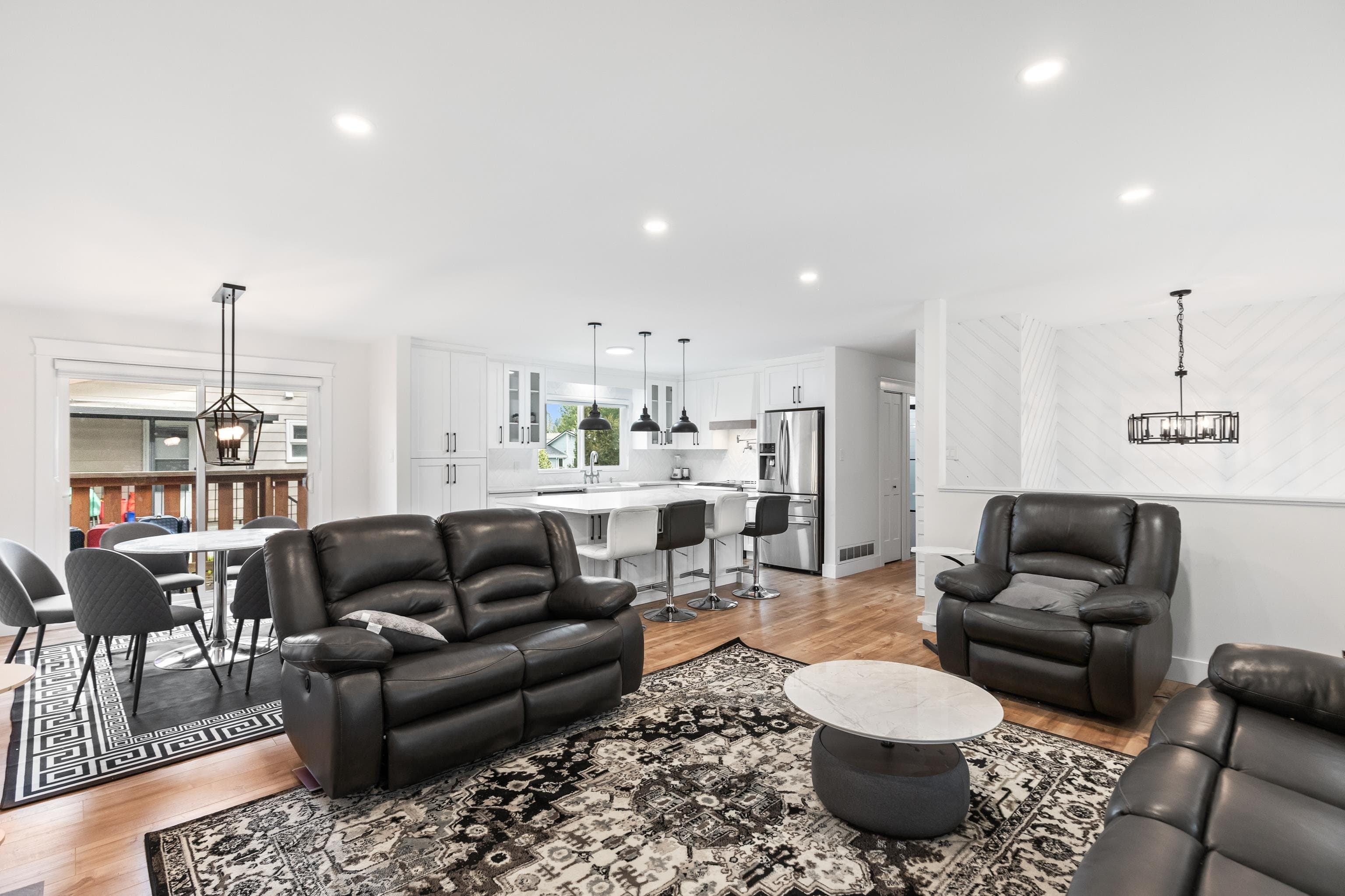 21099 Berry Avenue, Maple Ridge, V2X 7V3 — photo 5