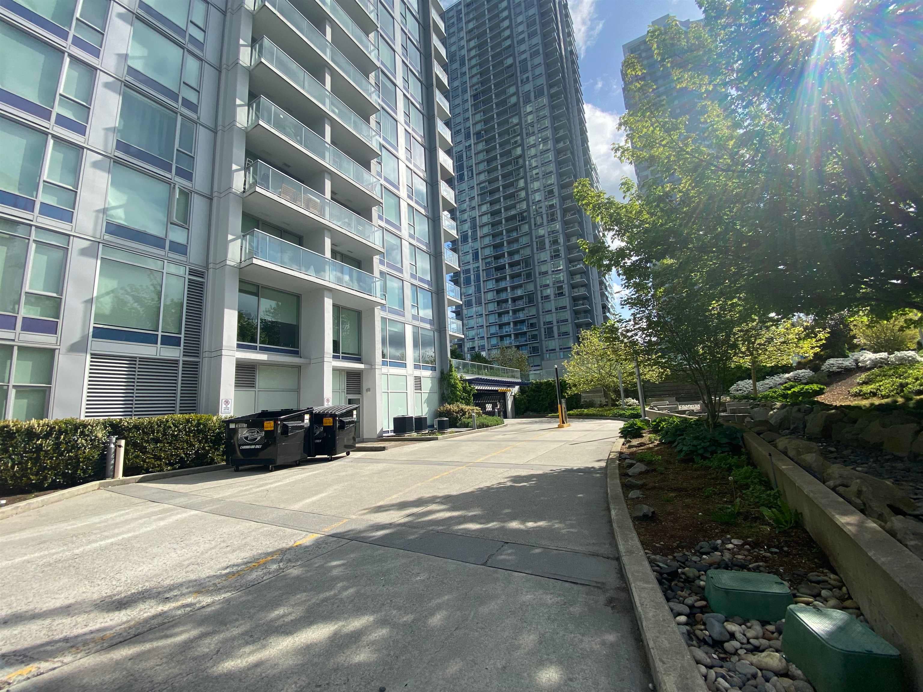 1610 - 13696 100 Avenue, Surrey, V3T 0L5 — photo 5