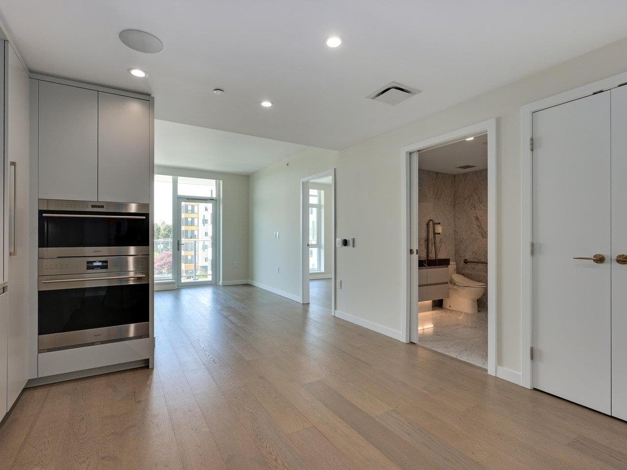 607 - 7418 Paulson Street, Vancouver, V6P 0K2 — photo 3