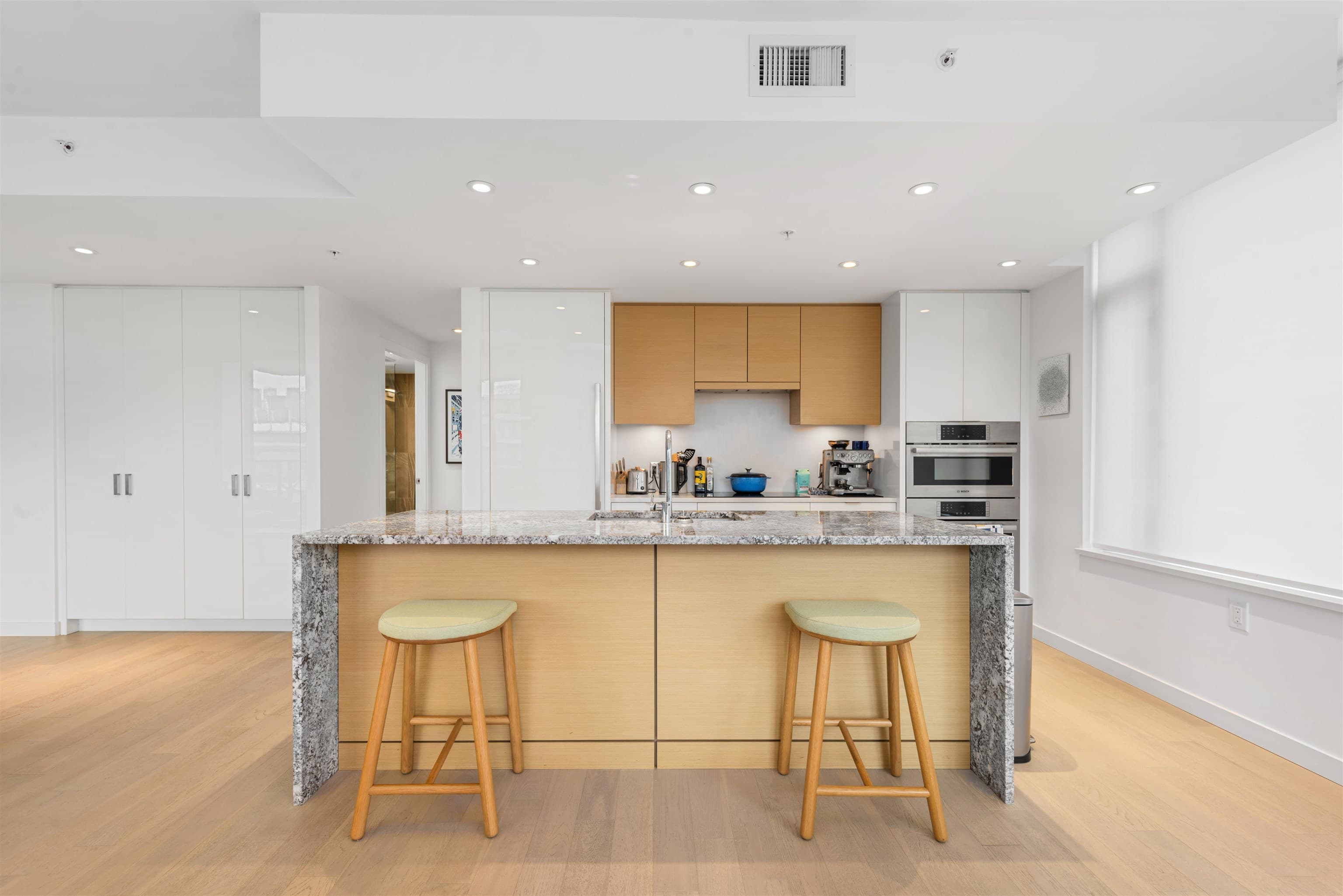 903 - 1678 Pullman Porter Street, Vancouver, V6A 0H4 — photo 4