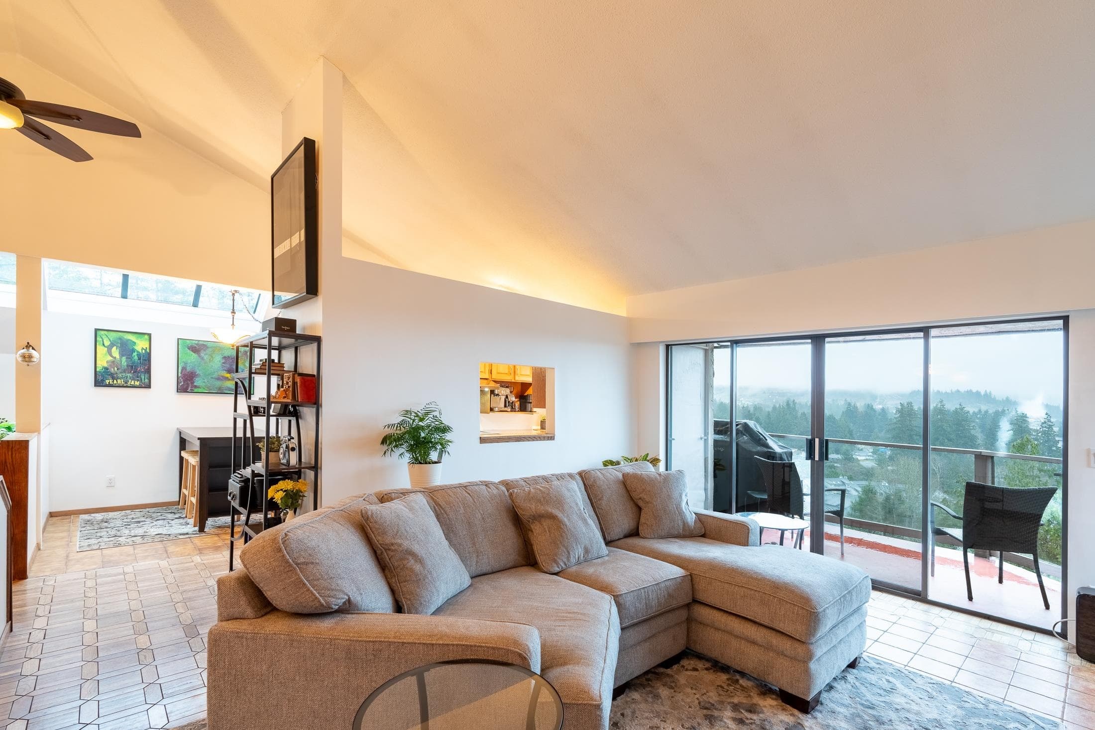 8 - 5746 Marine Way, Sechelt
