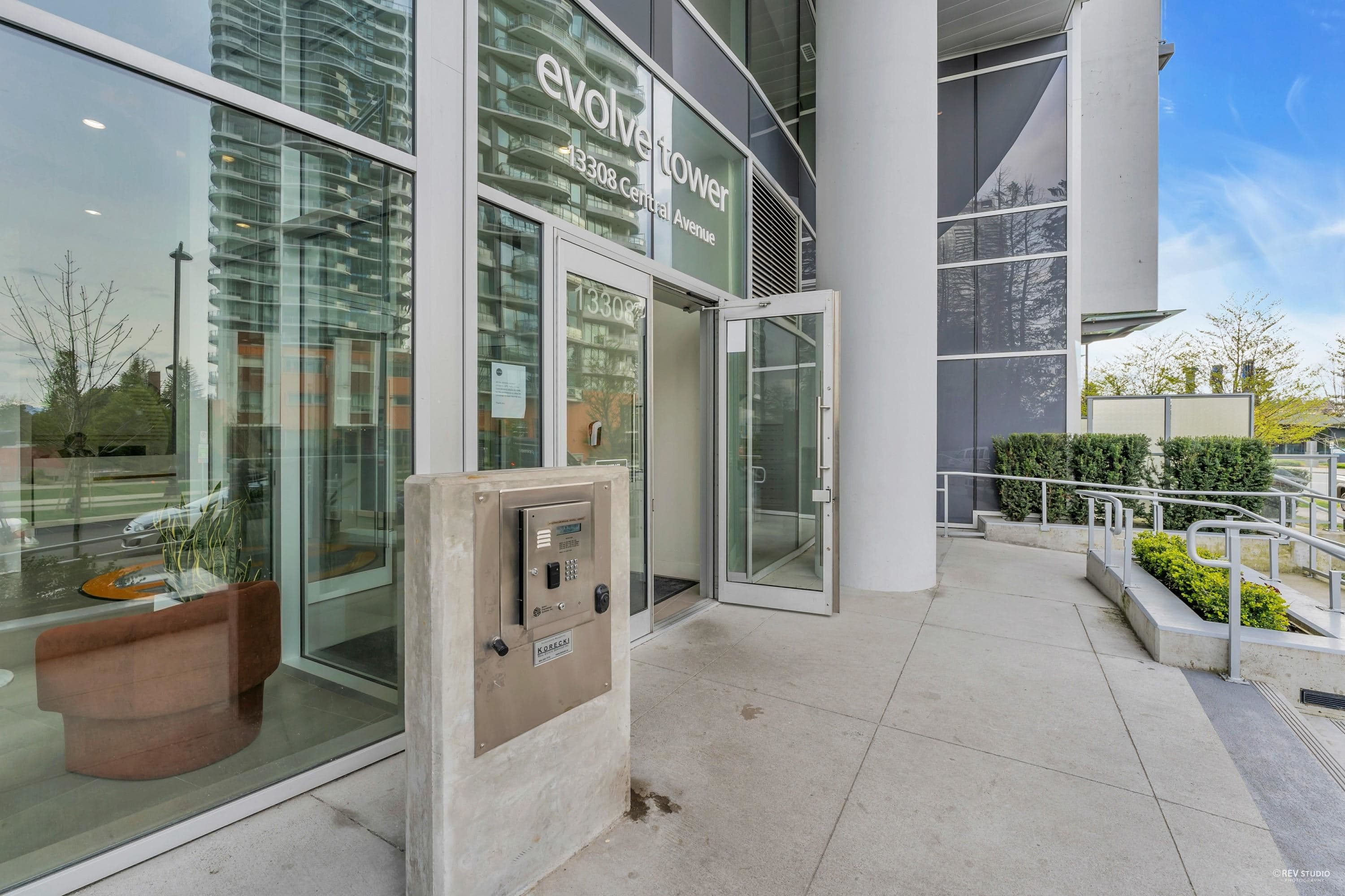 3113 - 13308 Central Avenue, Surrey, V3T 0M4 — photo 3