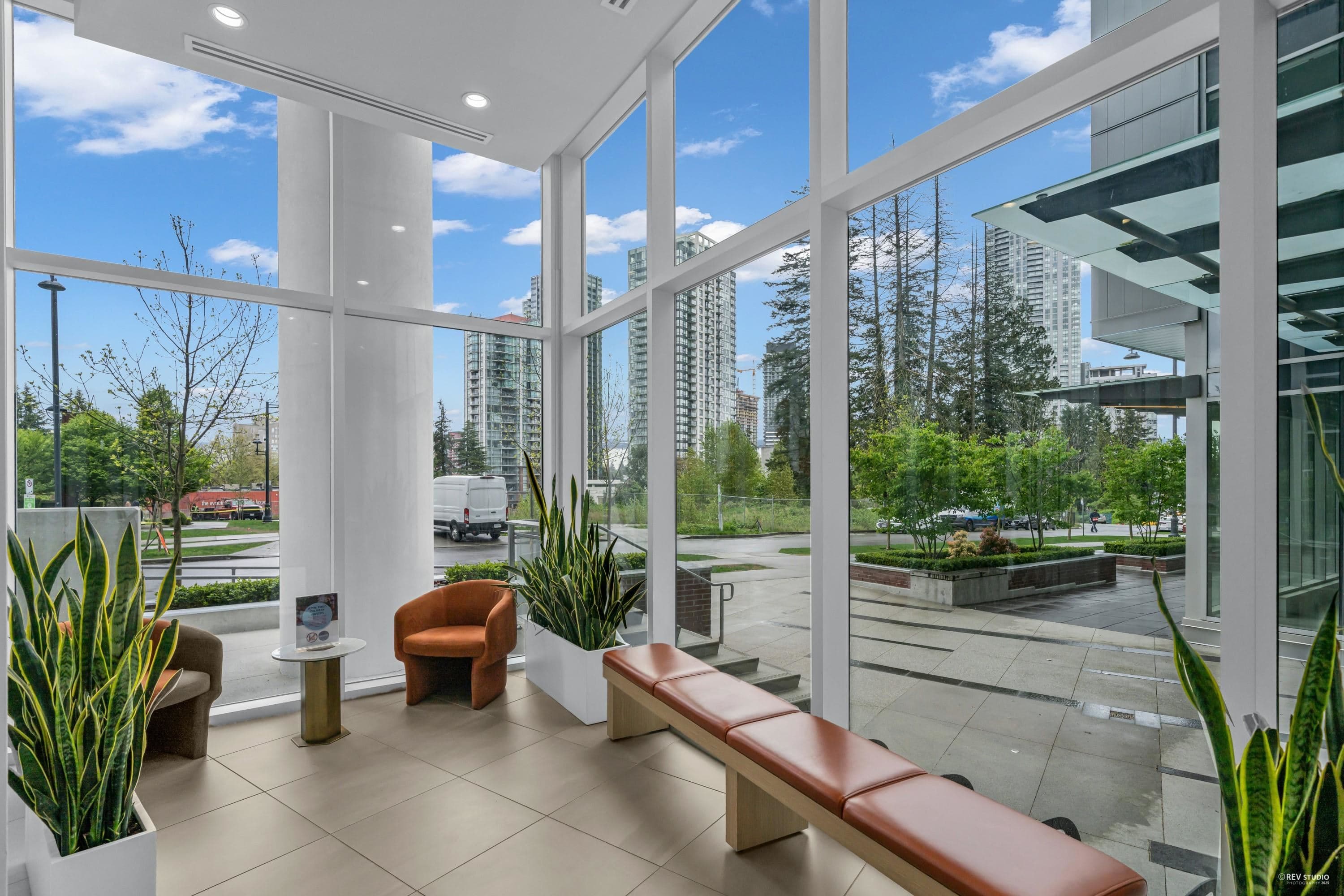 3113 - 13308 Central Avenue, Surrey, V3T 0M4 — photo 4