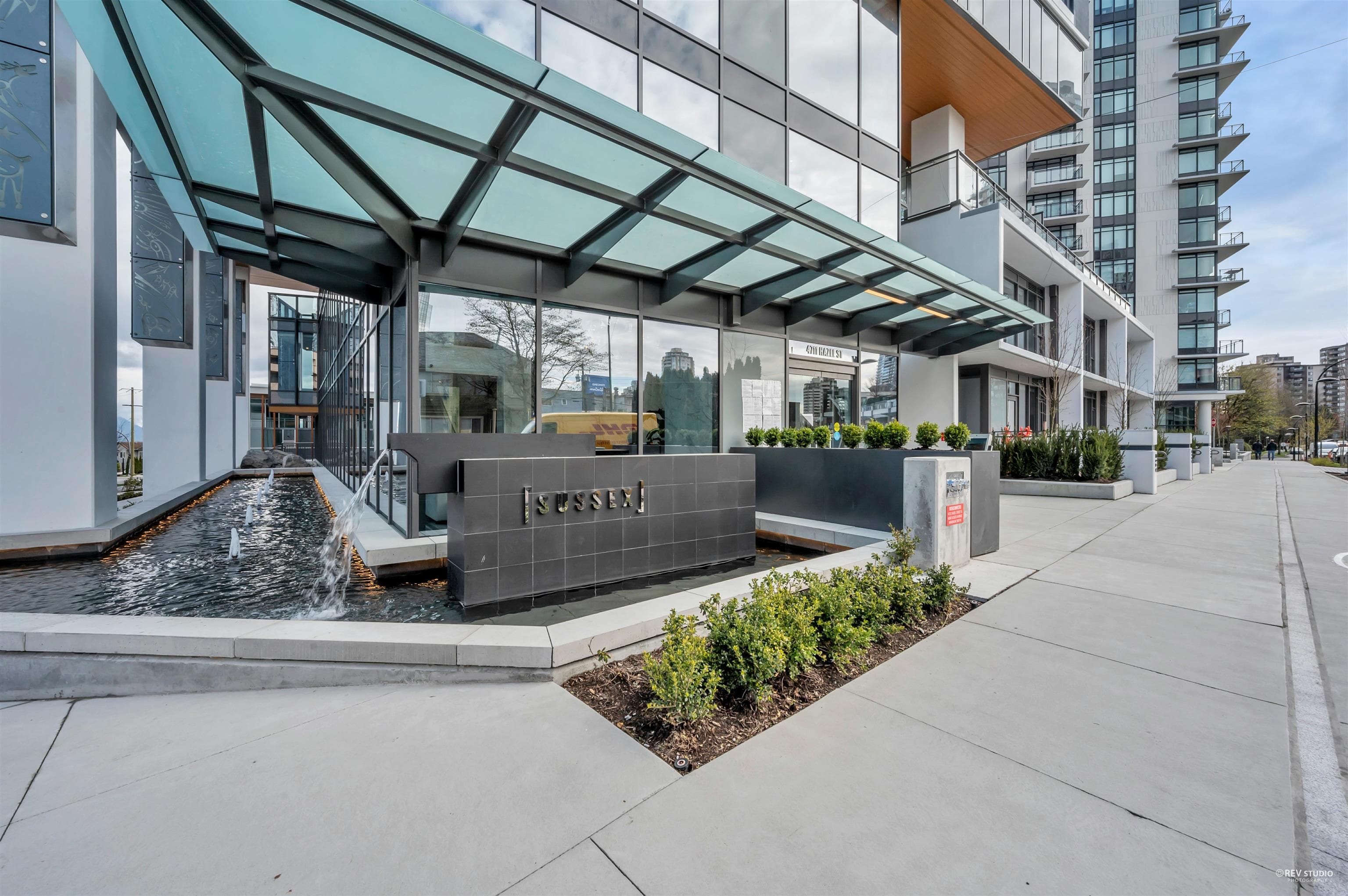 2707 - 4711 Hazel Street, Burnaby, V5H 0J9 — photo 2