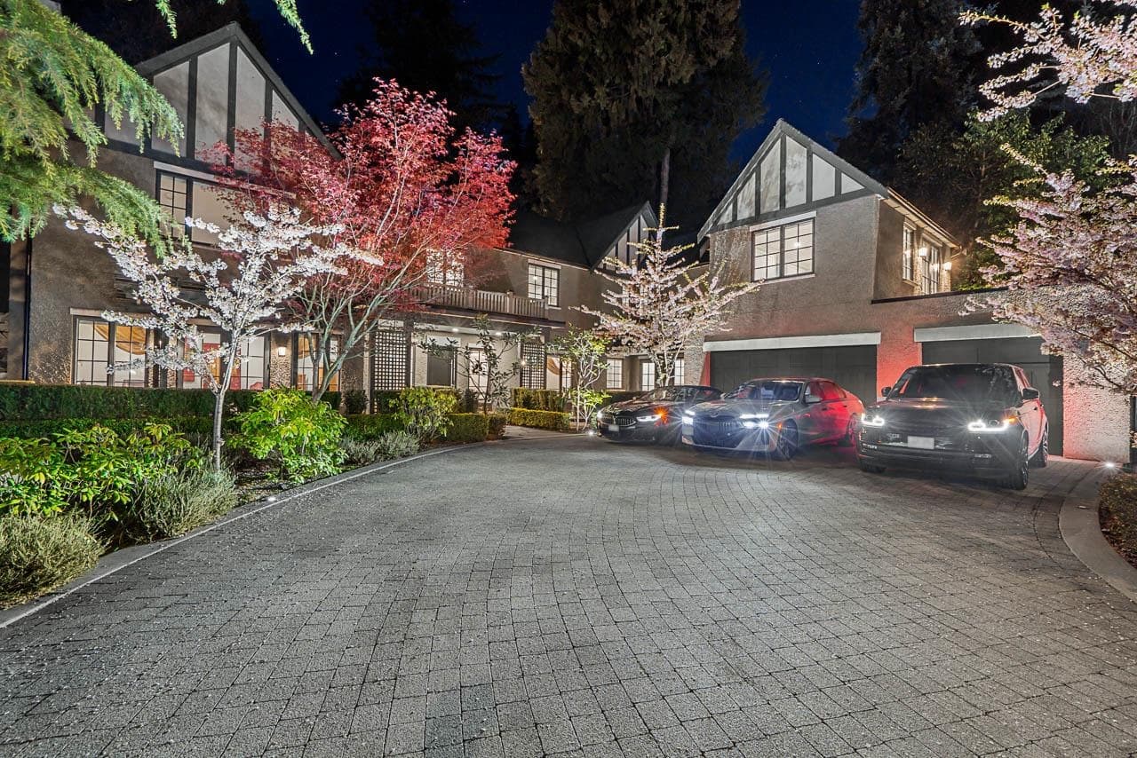 4035 Marine Drive, West Vancouver
